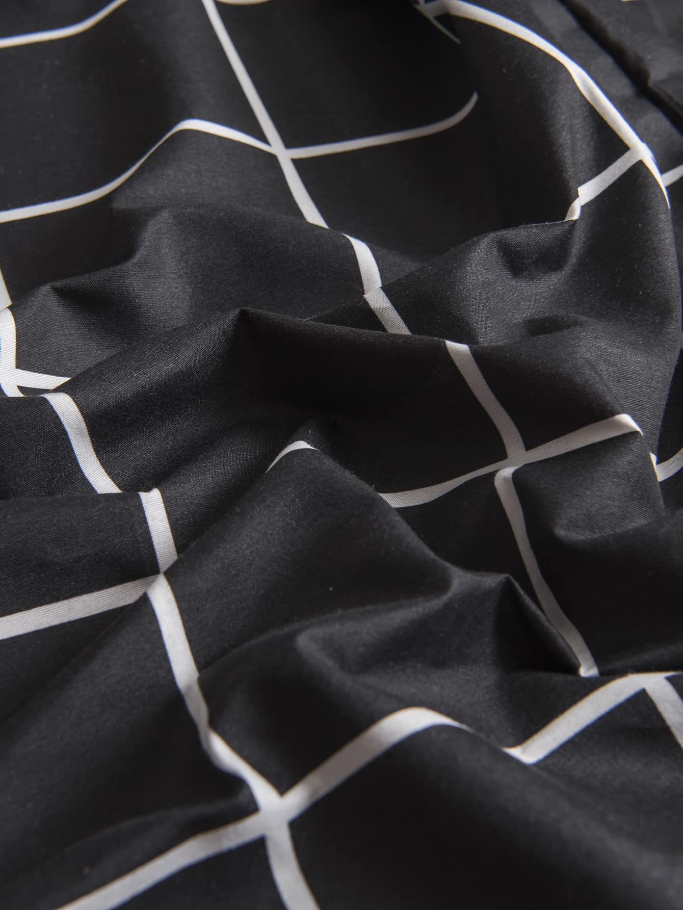Premium Black Geometric Grid Pillowcases Set of 2 - Soft Breathable Microfiber King Size (20x40 Inches) - Modern Check Lattice Design for Bedroom Decor, Hotel & Guest Room Essentials