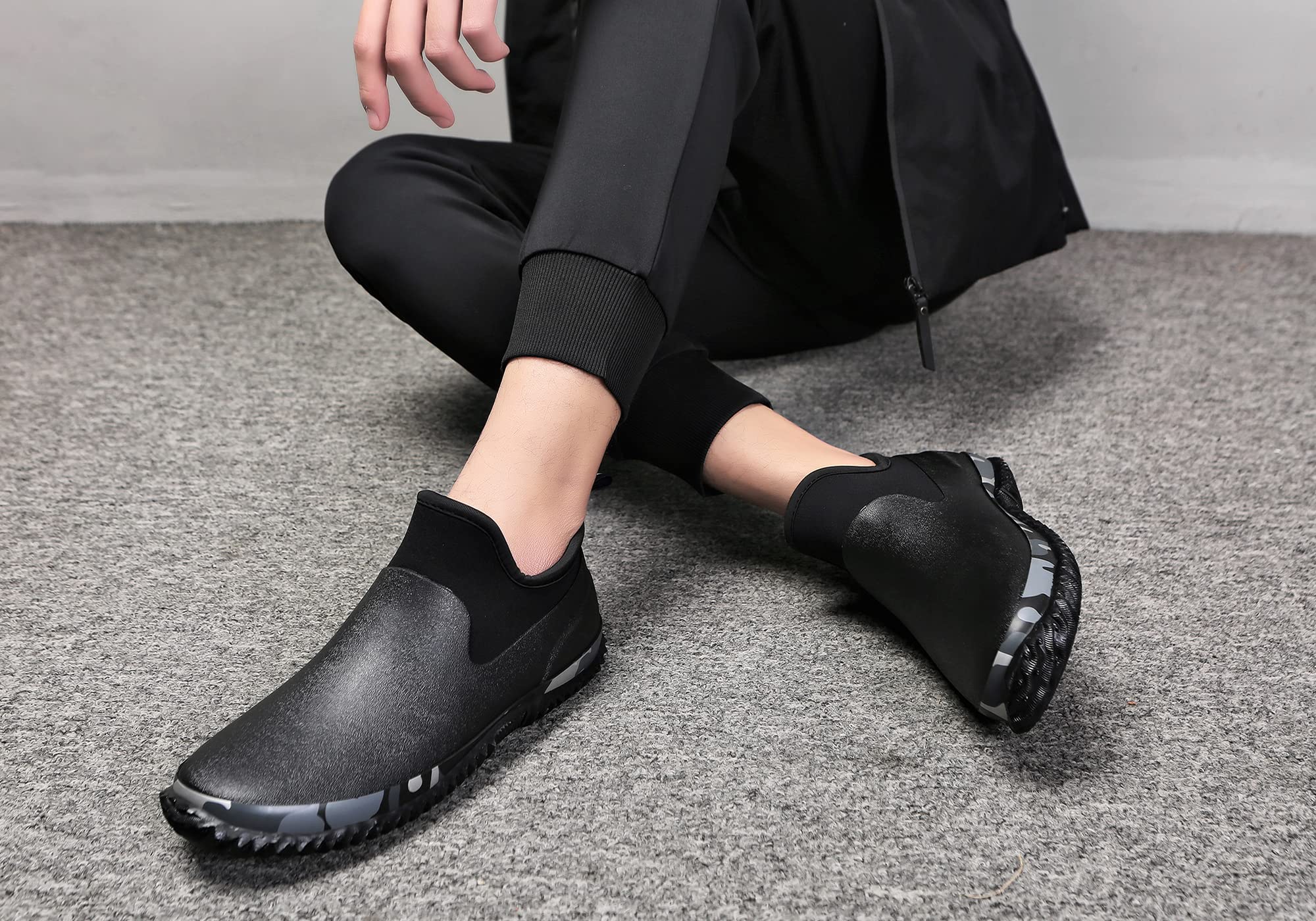 **TENGTA Unisex Waterproof Rubber Rain Boots - Slip-Resistant Garden & Outdoor Shoes for Men & Women - Ideal for Gardening, Car Washing, and Rainy Days**