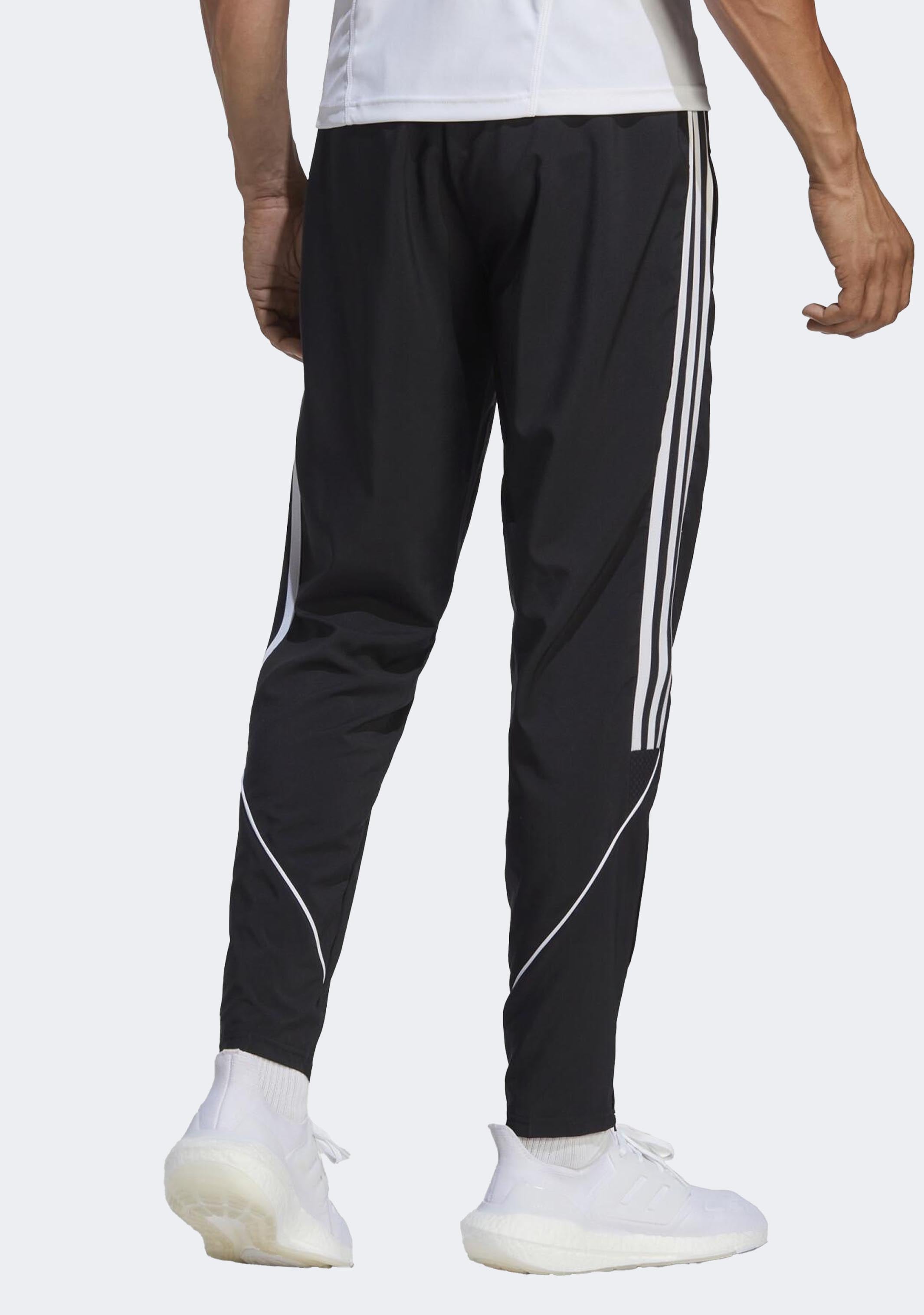 Adidas Men's Tiro 23 League Woven Training Pants - Lightweight, Breathable & Comfortable Soccer Joggers for Gym, Running & Casual Wear