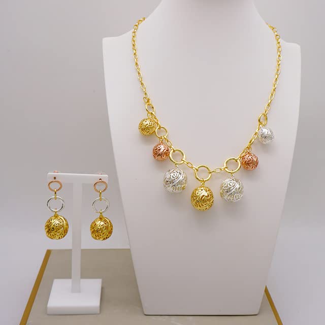 Brazilian Gold Necklace and Earrings Set for Women - 18K Gold Plated Floral Jewelry Set - Perfect for Parties, Weddings & Special Occasions