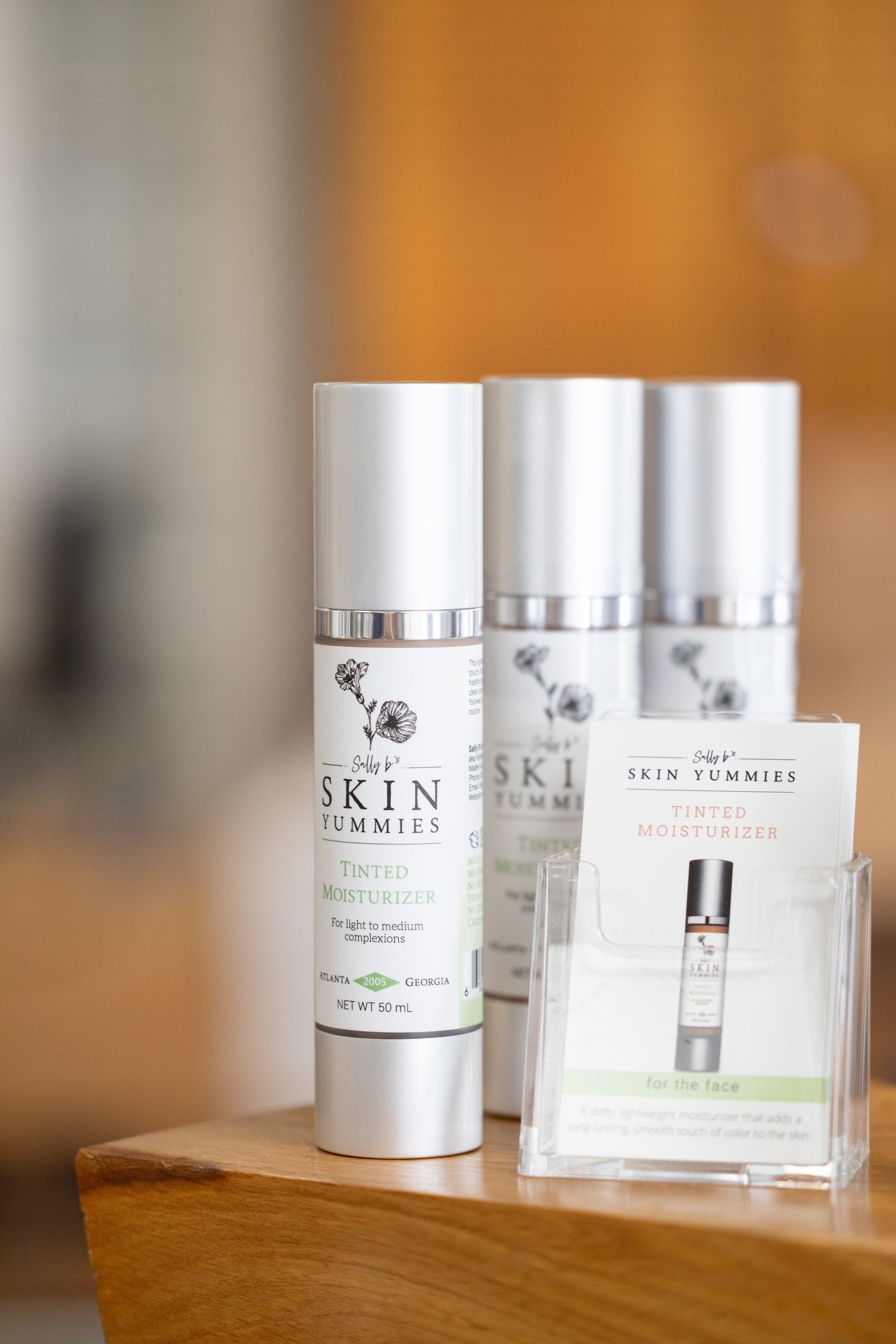 Natural Tinted Moisturizer with SPF - Lightweight Hydrating BB Cream for Even Skin Tone & Sun Protection - Perfect for Daily Wear & Makeup Base