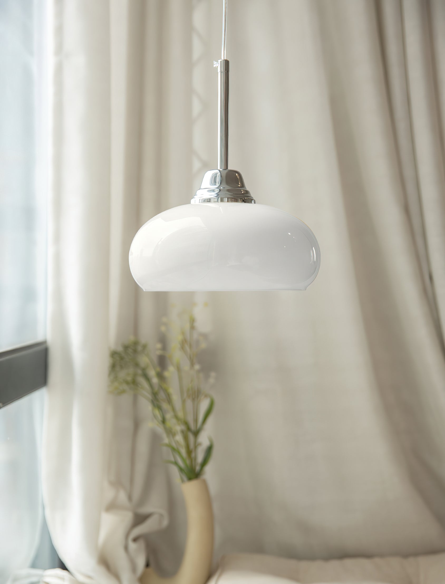 Modern Cream Glass Pendant Light - Elegant Hanging Chandelier for Kitchen Island, Dining Room & Bedroom Lighting - Dimmable LED Ceiling Fixture with Frosted Shade