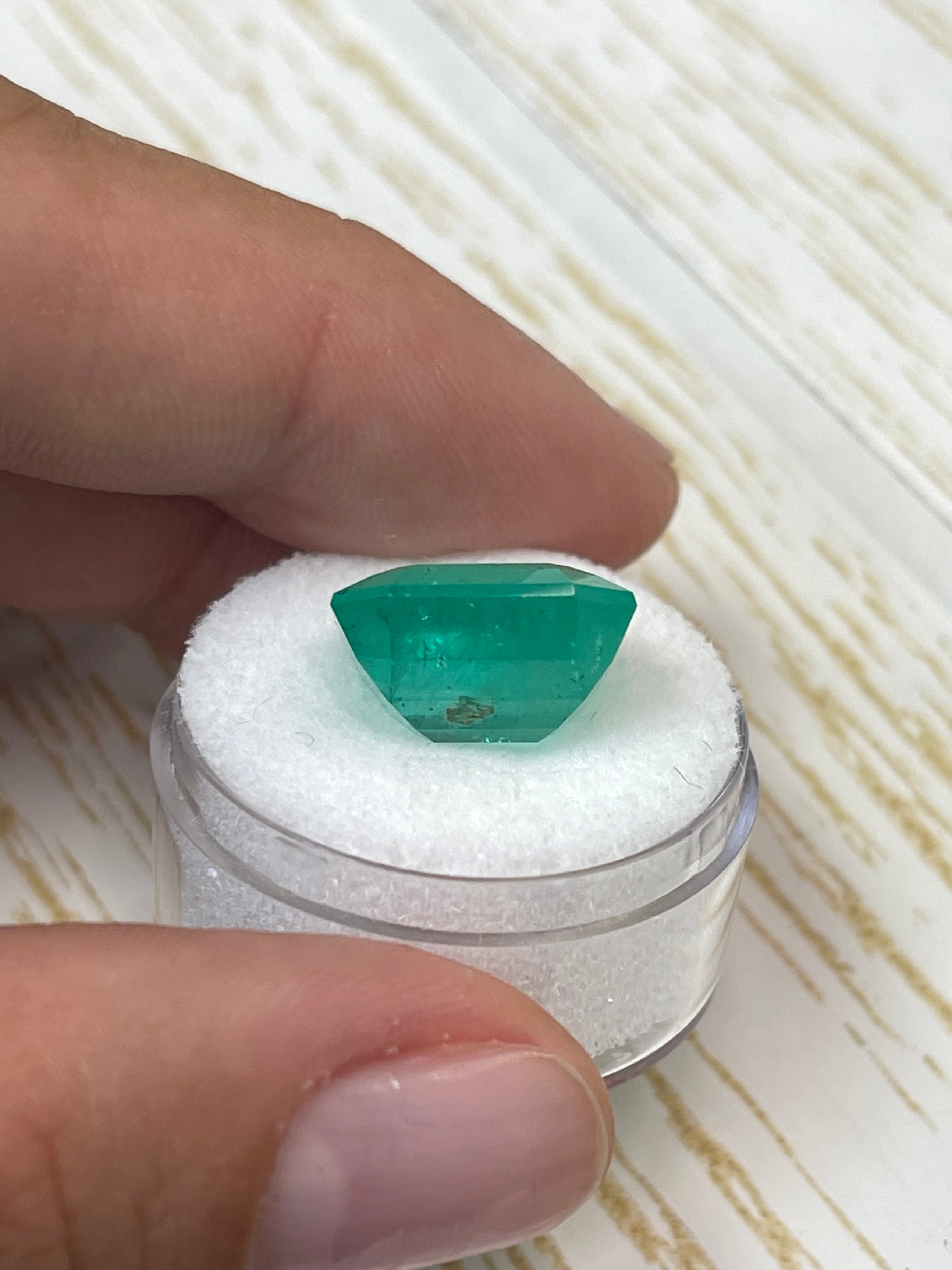 11.64 Carat Natural Colombian Emerald Asscher Cut Loose Gemstone - Earthy Green 14x14mm for Jewelry Making & Engagement Rings