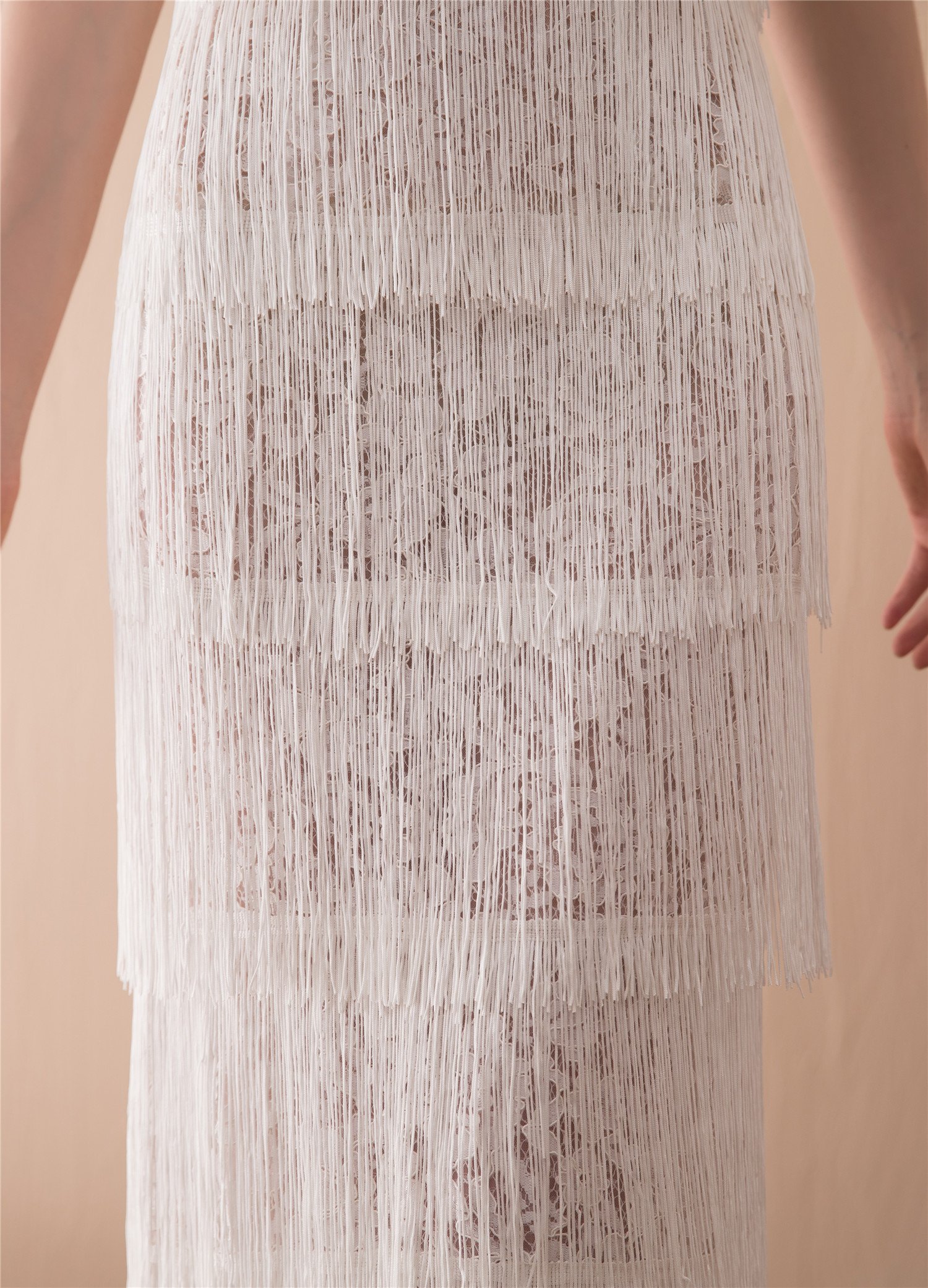 Elegant Women's Halter Lace Tassel Sleeveless Sheath Beach Wedding Dress - Perfect for Summer Beach Weddings, Bridal Showers & Boho Photoshoots