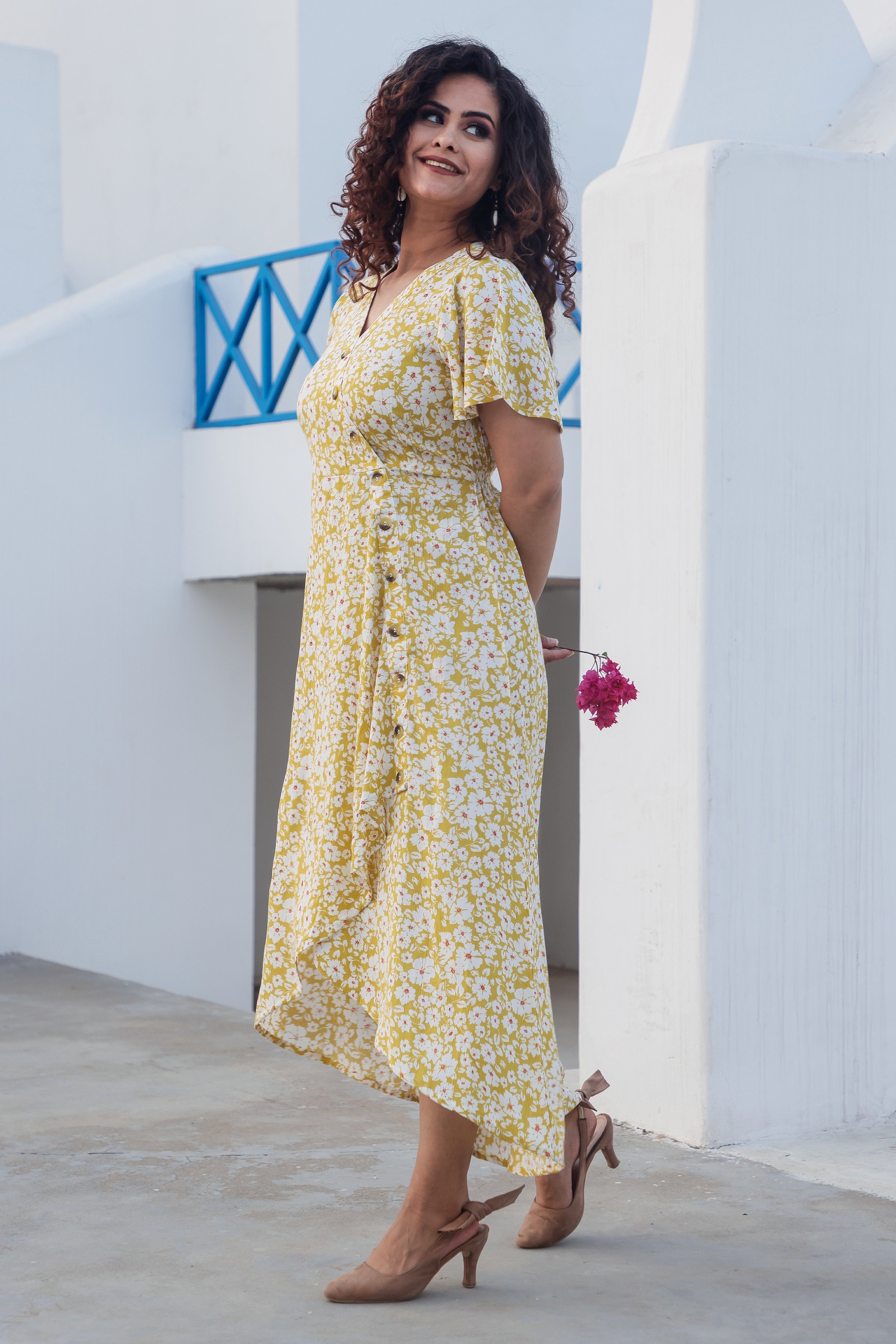 Stylish Yellow Printed Midi Dress for Women - Floral Summer Casual Dress with Pockets | Perfect for Beach Vacations, Date Nights & Outdoor Parties