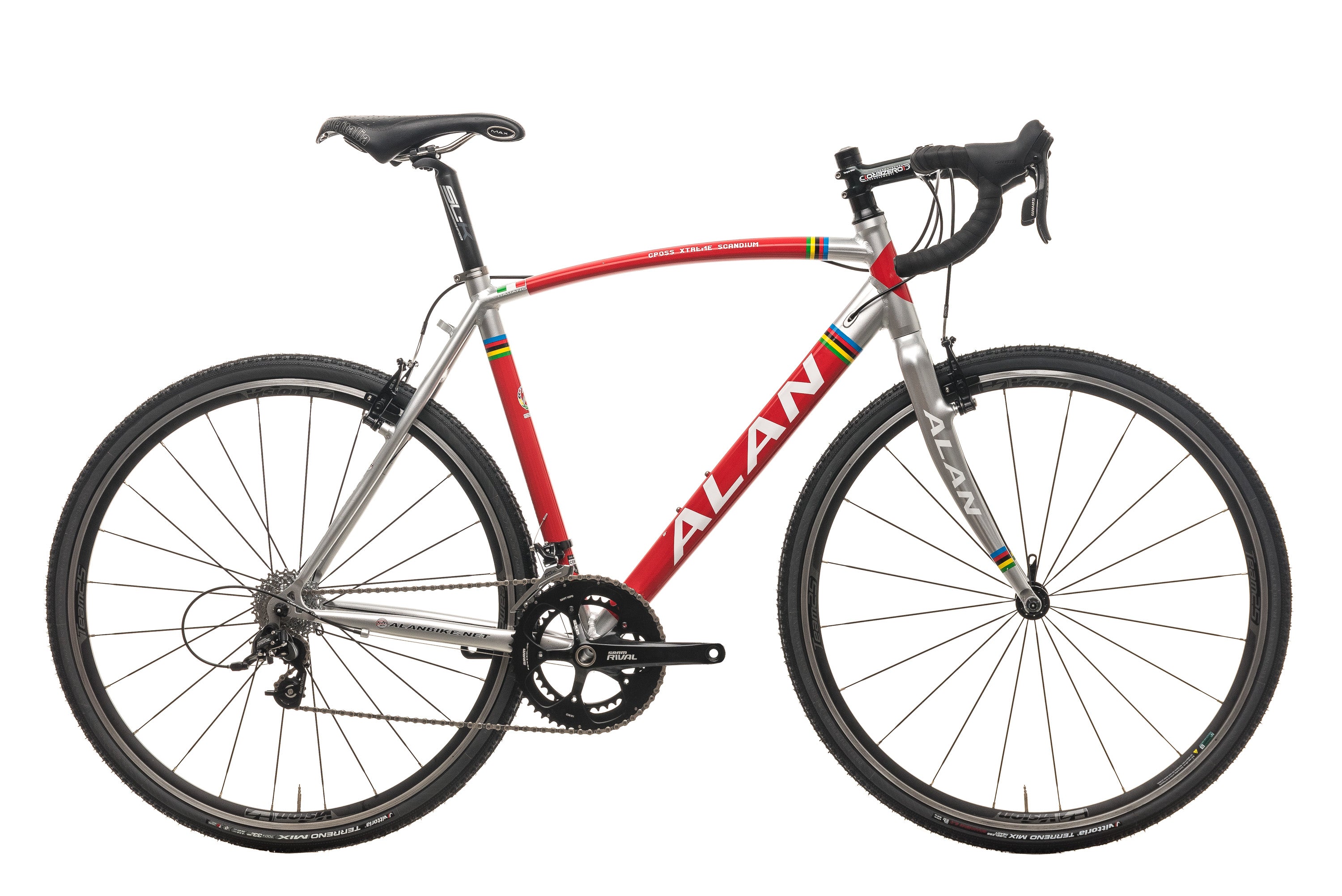Alan Cross Xtreme Cyclocross Bike 2016 - Medium Size for Men - Lightweight Aluminum Frame for Racing & Off-Road Cycling Adventures