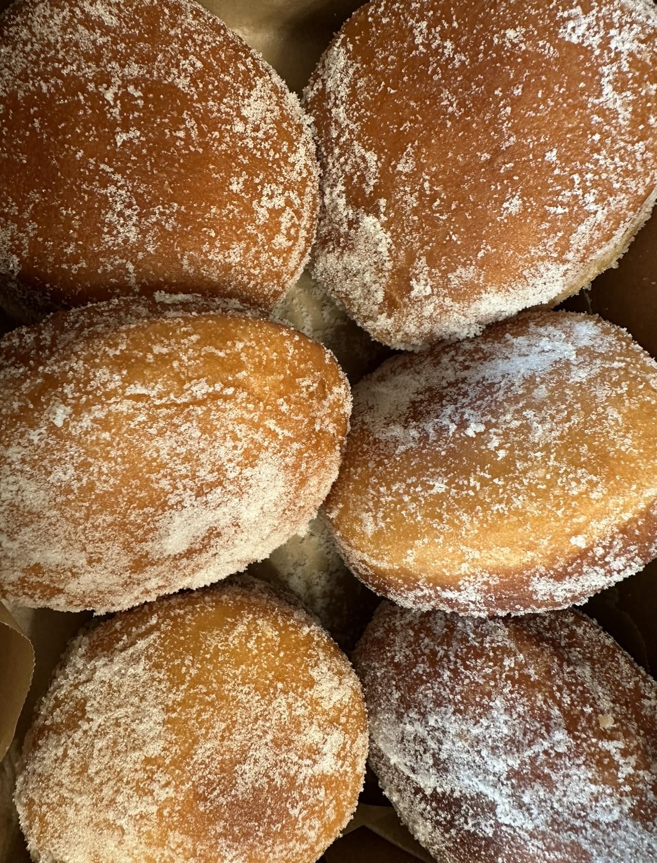 Derella Dulce Malasada Donuts - Pack of 6 | Authentic Hawaiian Style Donuts for Breakfast, Snacks & Dessert | Perfect for Parties, Office Treats & Family Gatherings