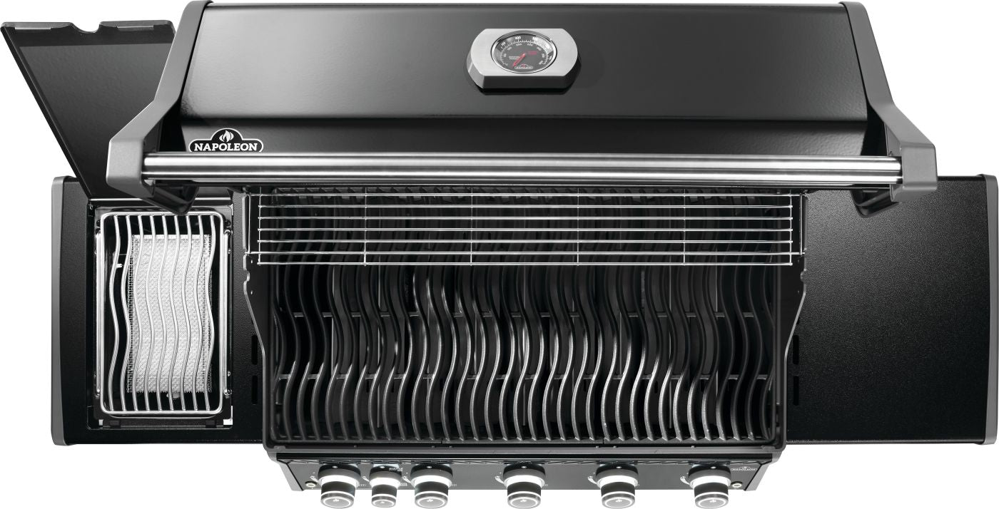 Napoleon Black Rogue PRO 625 SIB Outdoor Gas Grill - Premium Stainless Steel BBQ Grill for Backyard, Patio & Camping | Perfect for Grilling, Smoking & Outdoor Cooking Parties