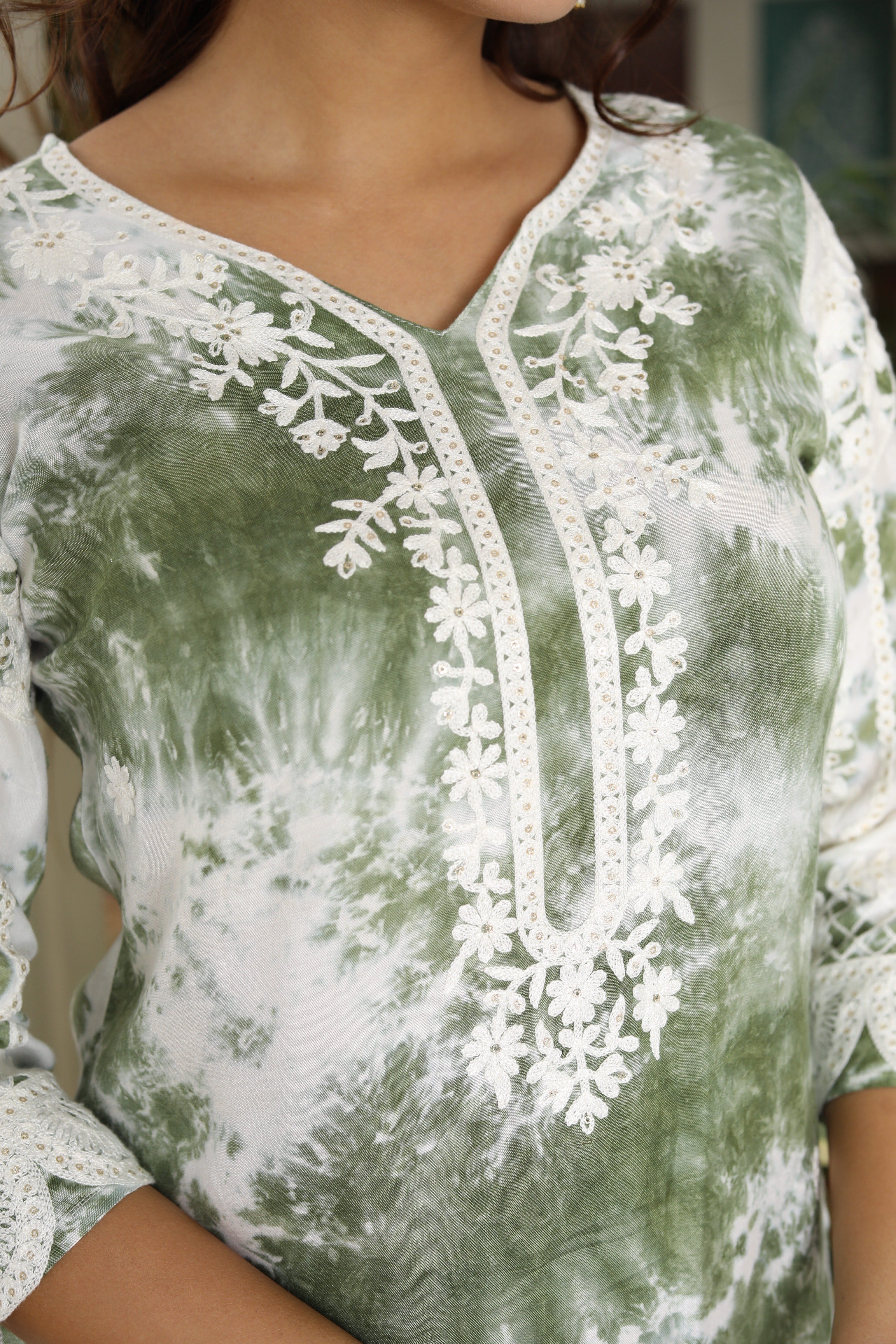 Green Tie And Dye Lucknowi Kurta Suit Set for Women | Traditional Indian Ethnic Wear | Perfect for Festivals, Weddings & Special Occasions