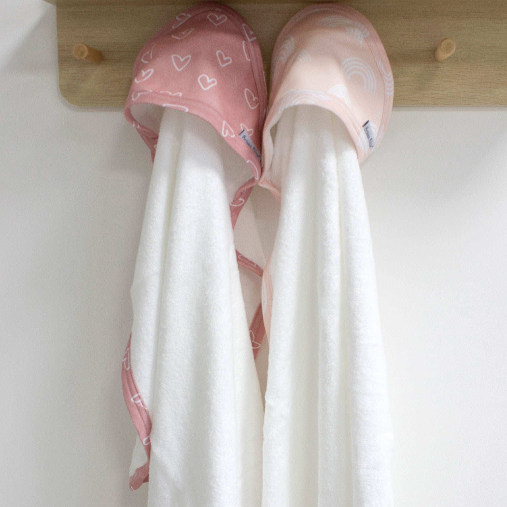 Nordic Style 2-Pack Hooded Towel Set - Dusty Berry & Rose | Soft Absorbent Bath Towels for Babies, Kids & Adults | Perfect for Spa, Beach & Pool Use