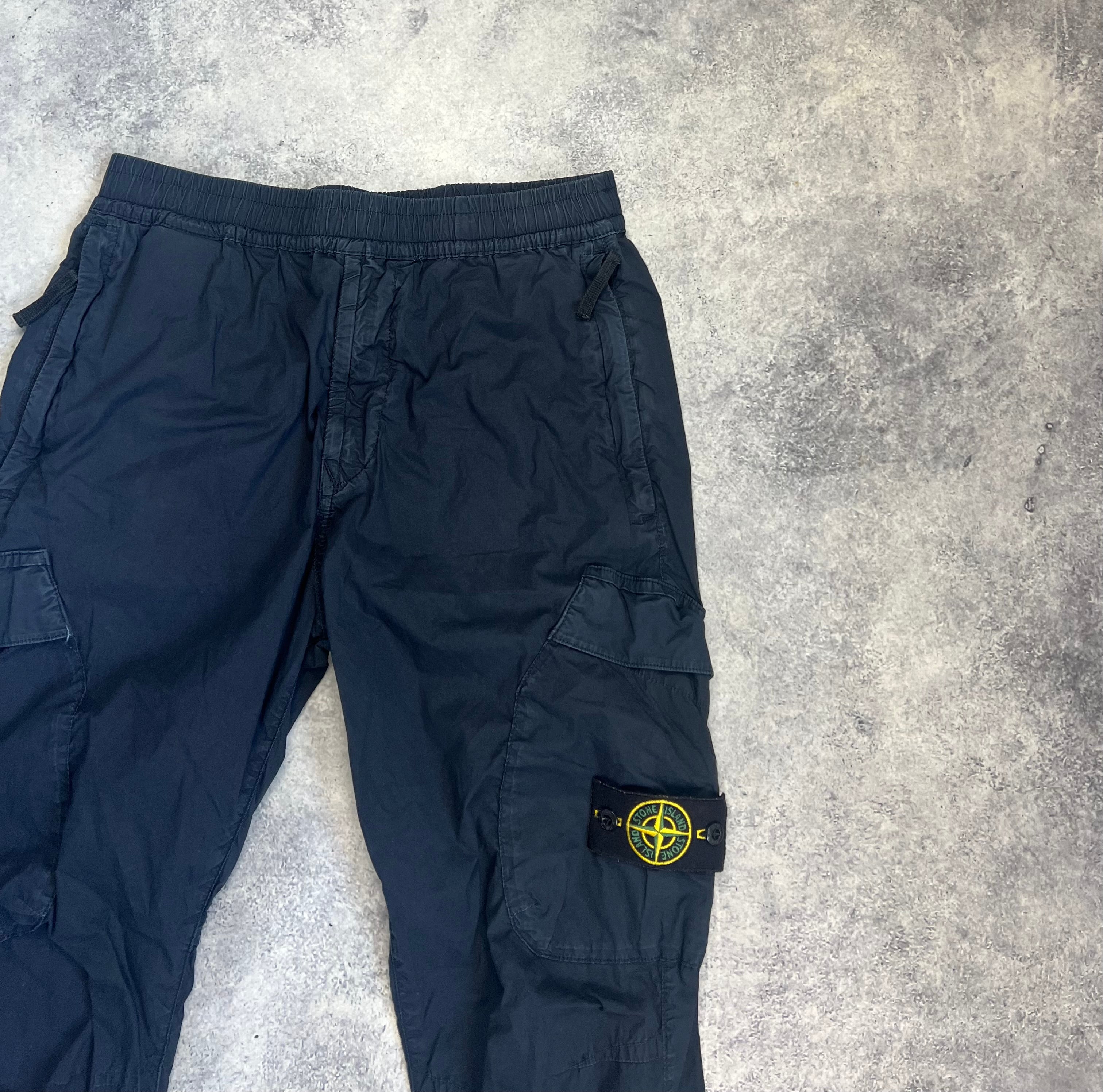 Stone Island 2019 Navy Blue Cuffed Cargo Pants for Men | Military Style Utility Trousers | Outdoor Hiking & Urban Streetwear Fashion