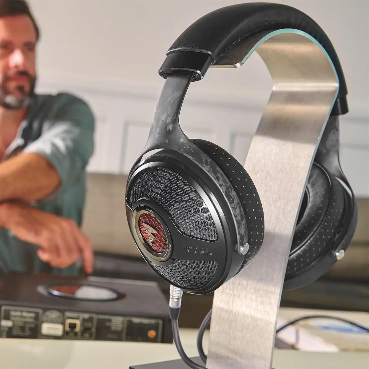 Premium Focal FHPSTAND Headphone Stand - Compatible with Utopia, Clear & Elear Headphones | Durable Aluminum Base & Luxe Finish | Perfect for Home Studio, Office & Gaming Setup