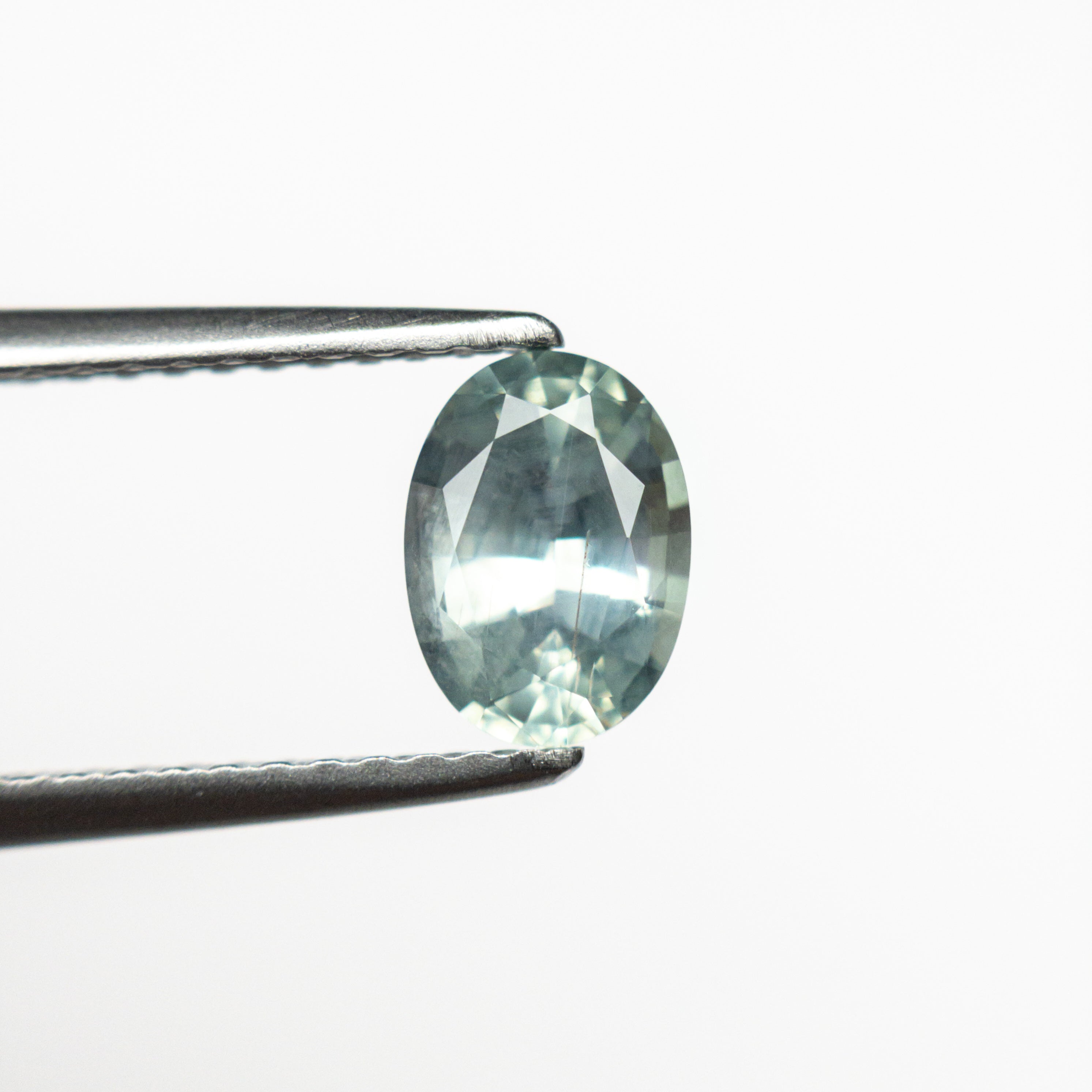 0.93ct Oval Brilliant Blue Sapphire Gemstone - 6.85x4.94x3.41mm Natural Loose Sapphire for Jewelry Making, Engagement Rings & Fine Jewelry Designs