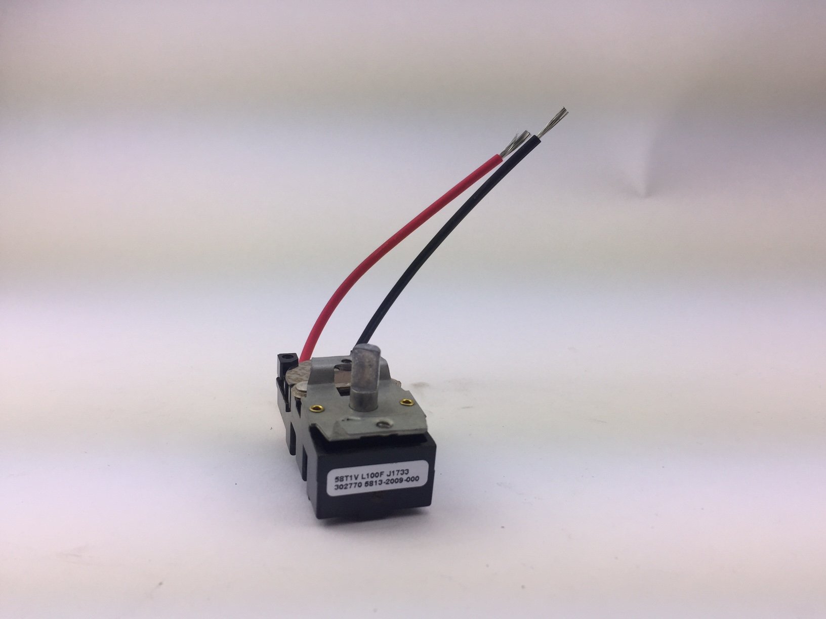 Berko Marley QMark 1 Pole Thermostat 5813-2009-000 - Premium Temperature Control for Home & Office HVAC Systems