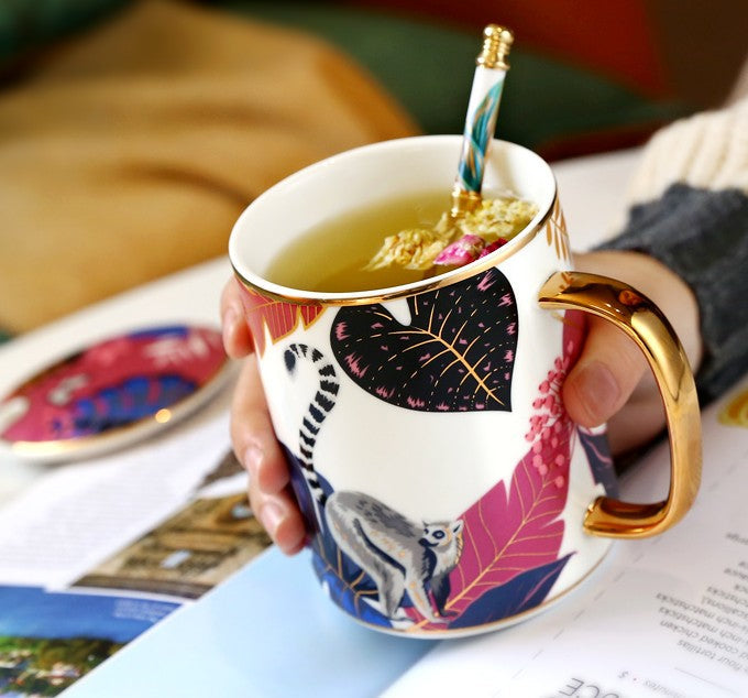 Premium Ceramic Coffee Mugs with Jungle Animal Designs - Large Capacity Porcelain Tea Cups for Office & Home Use - Unique Gift Boxed Drinking Mugs - Perfect for Coffee, Tea, Hot Chocolate & Soups