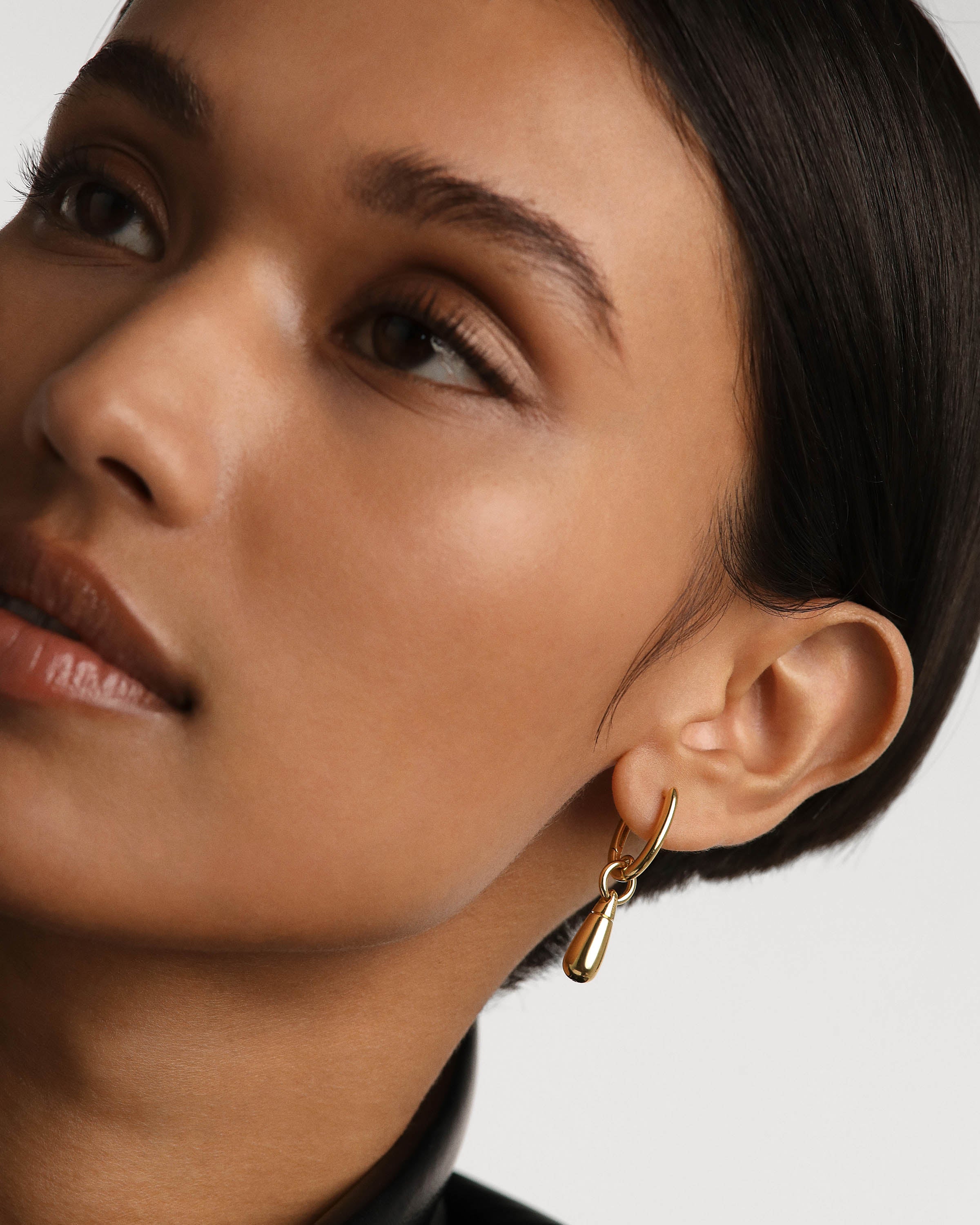 Jupiter Single Hoop Earrings for Women - Dainty Gold/Silver Minimalist Hoop Earrings - Perfect for Everyday Wear, Office & Date Night