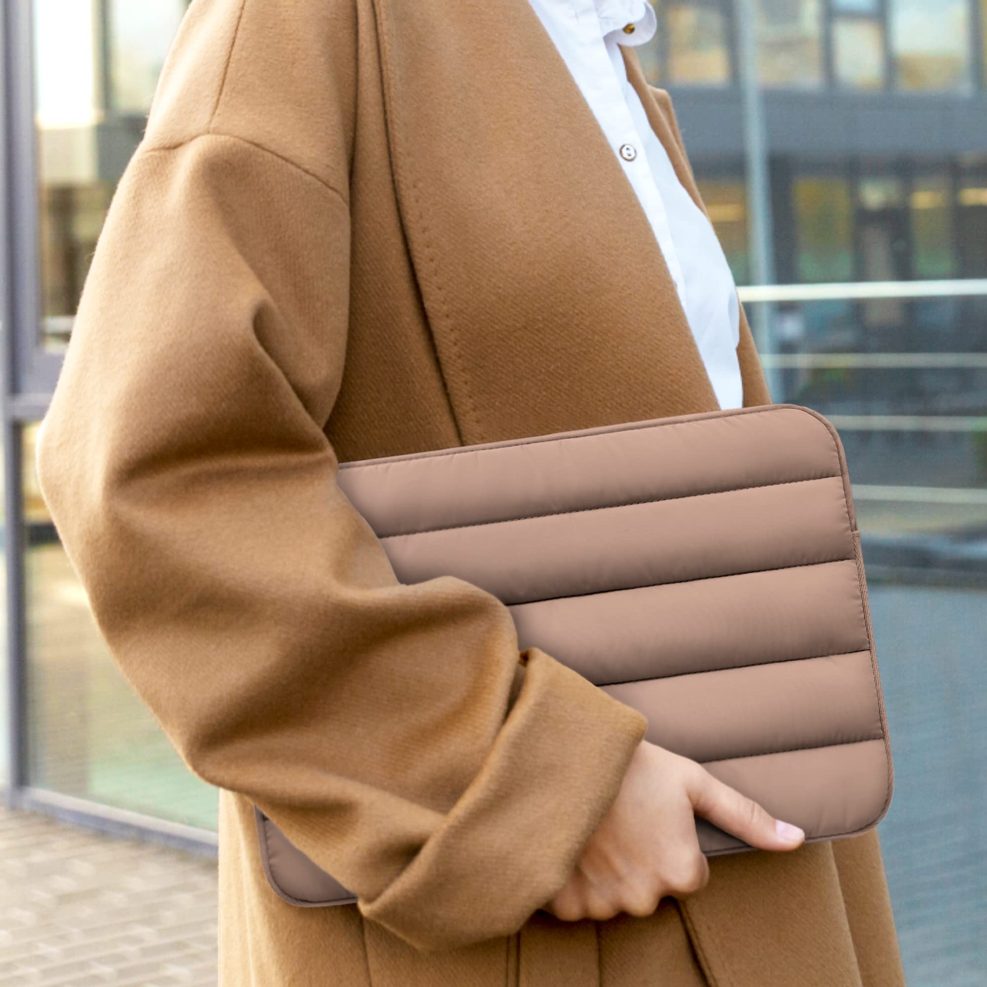 VANDEL The Original Puffy Laptop Sleeve Case - 13-14 Inch Protective Laptop Bag for MacBook Air/Pro 13/14, iPad Pro 12.9, HP, Dell, ASUS - Lightweight & Water-Resistant Computer Cover for Work, School & Travel