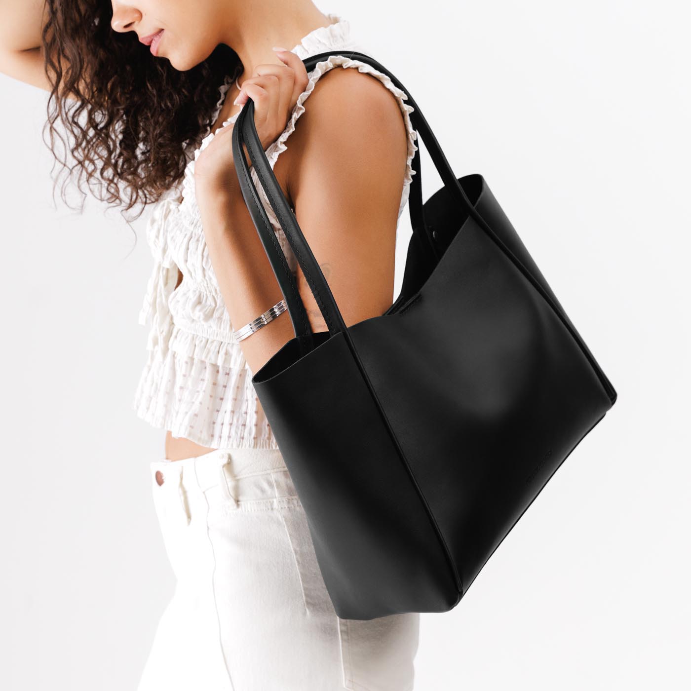 Stylish Verona Tote Bag for Women - Large Capacity Fashionable Handbag for Work, Travel & Everyday Use | Durable & Water-Resistant Shoulder Bag | Perfect for Office, Shopping & Weekend Outings