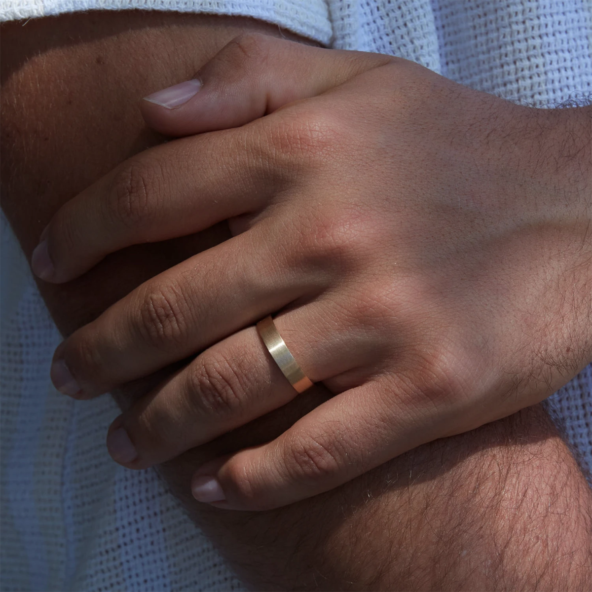 14K White Gold Everlast Band Ring - Polished Finish for Men & Women - Perfect for Weddings, Anniversaries & Everyday Wear