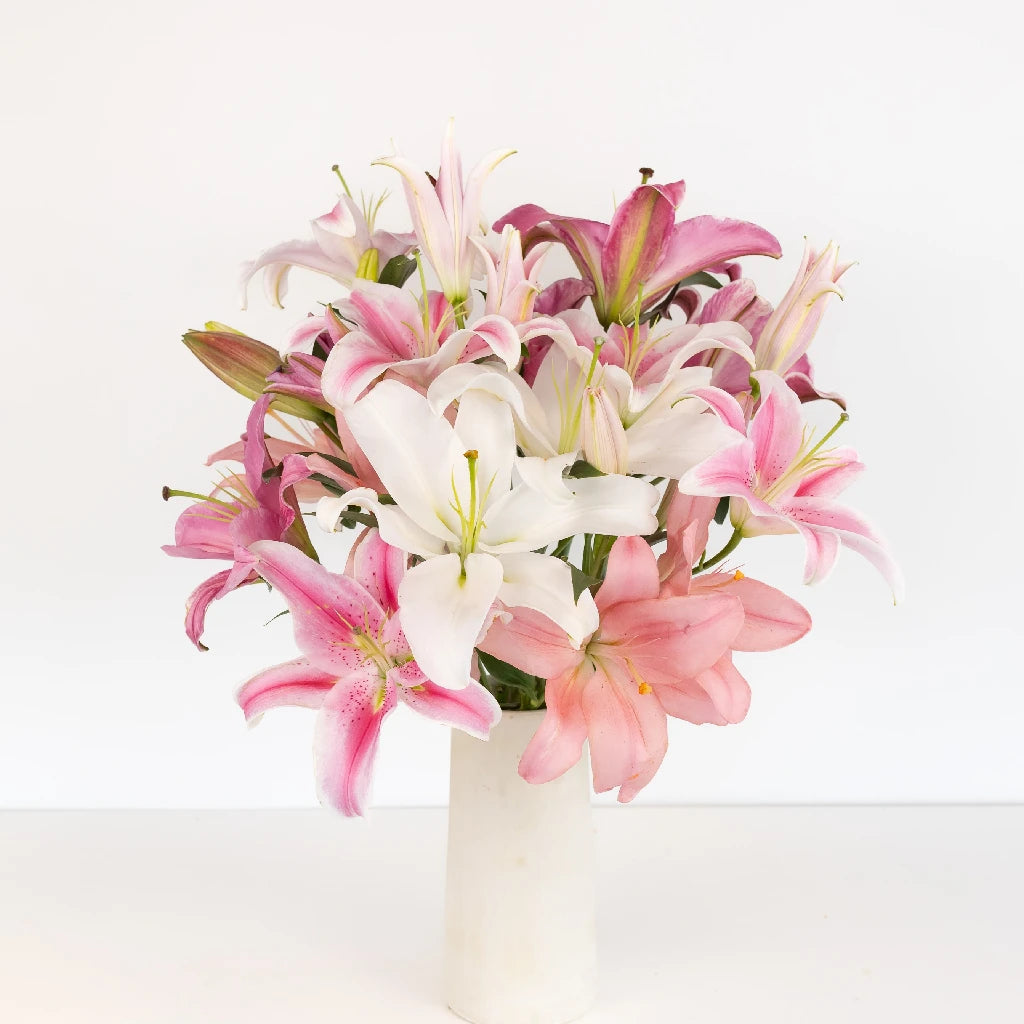 Fresh Pink Oriental Lilies Bouquet - Elegant Floral Arrangement for Weddings, Home Decor & Gifts