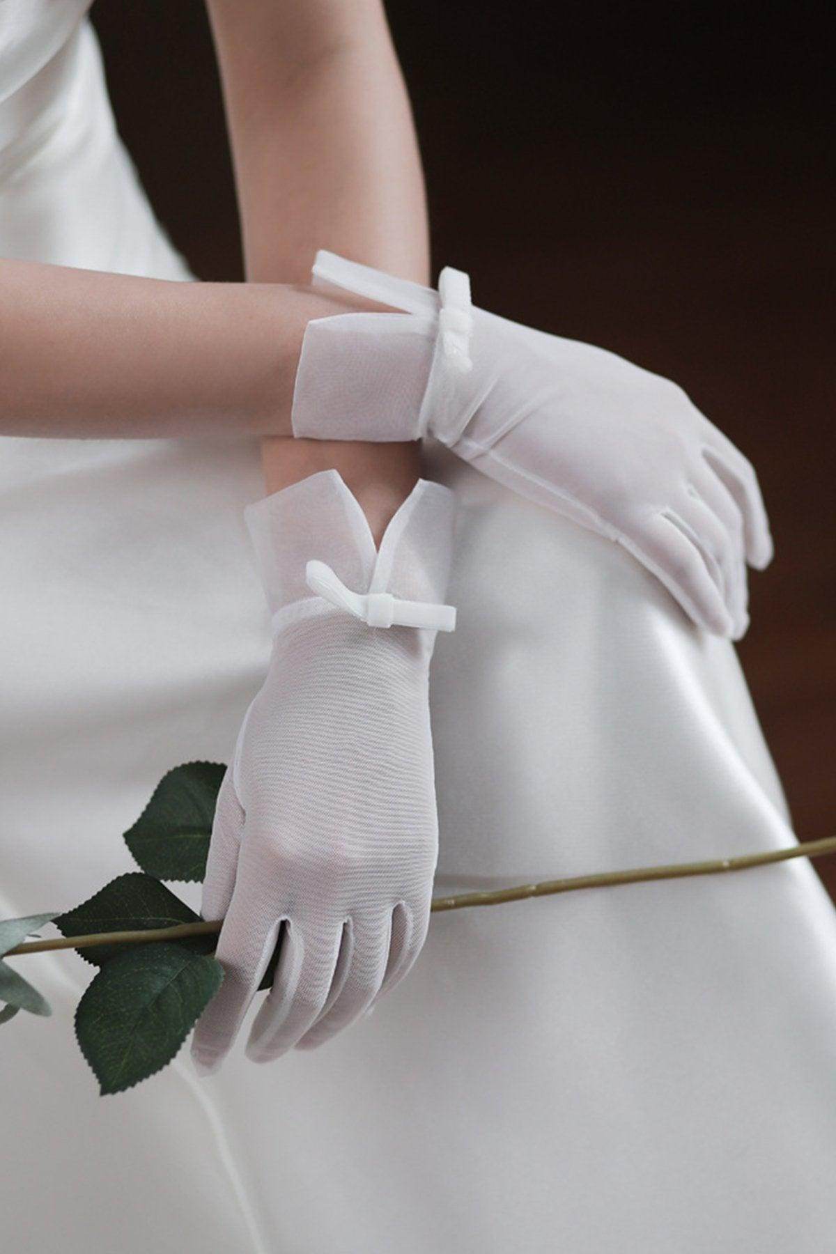 Elegant Fingertips to Wrist Length Tulle Wedding Gloves - CD0101 | Perfect for Bridal Dresses, Formal Events & Vintage Style Photography