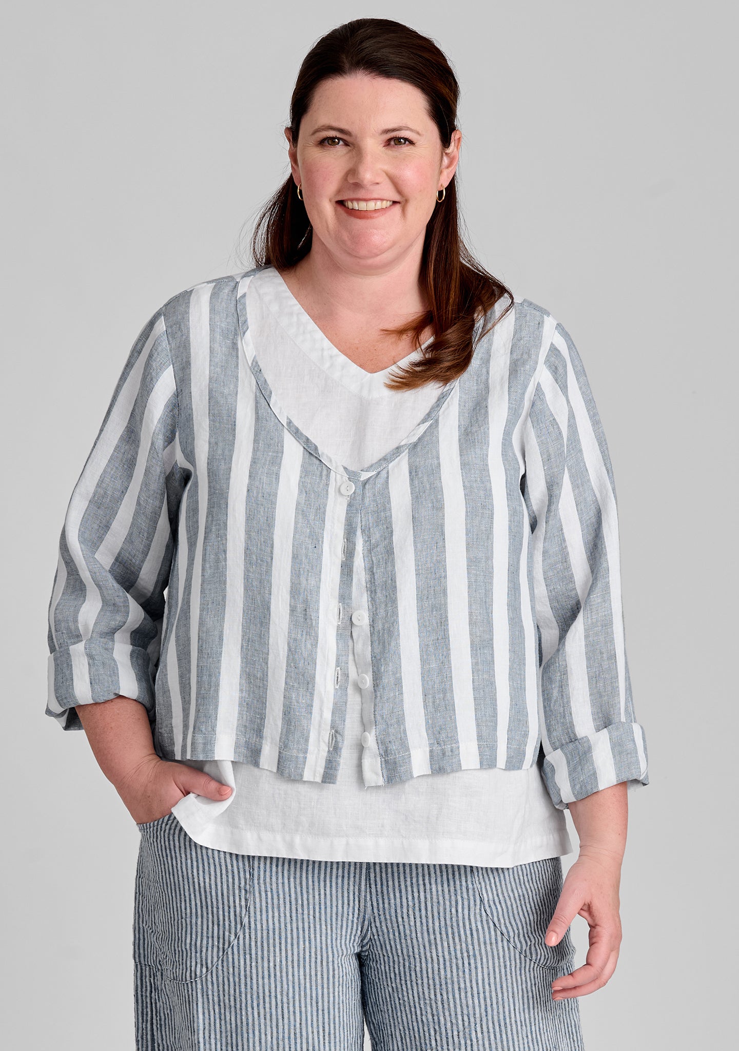Vee Cardi Linen Cardigan for Women - Lightweight Summer Cover-Up for Beach, Office & Casual Wear