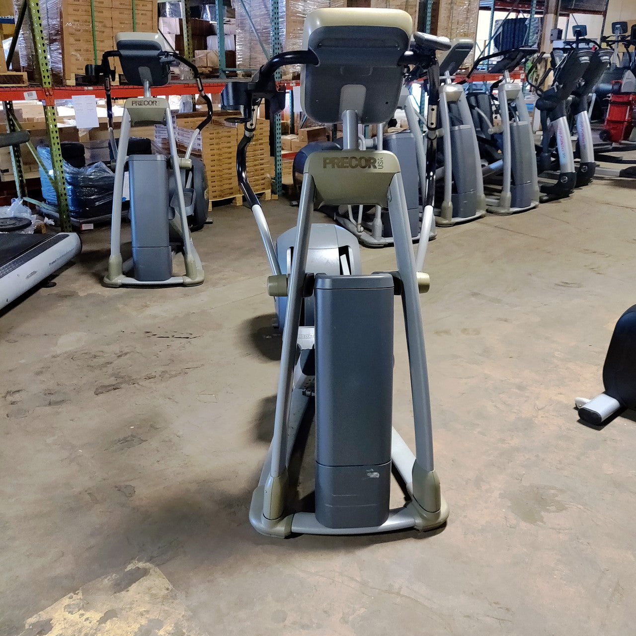 Precor EFX 546i Commercial Grade Elliptical Machine - Low Impact Cardio Equipment for Home Gym & Fitness Studio Workouts