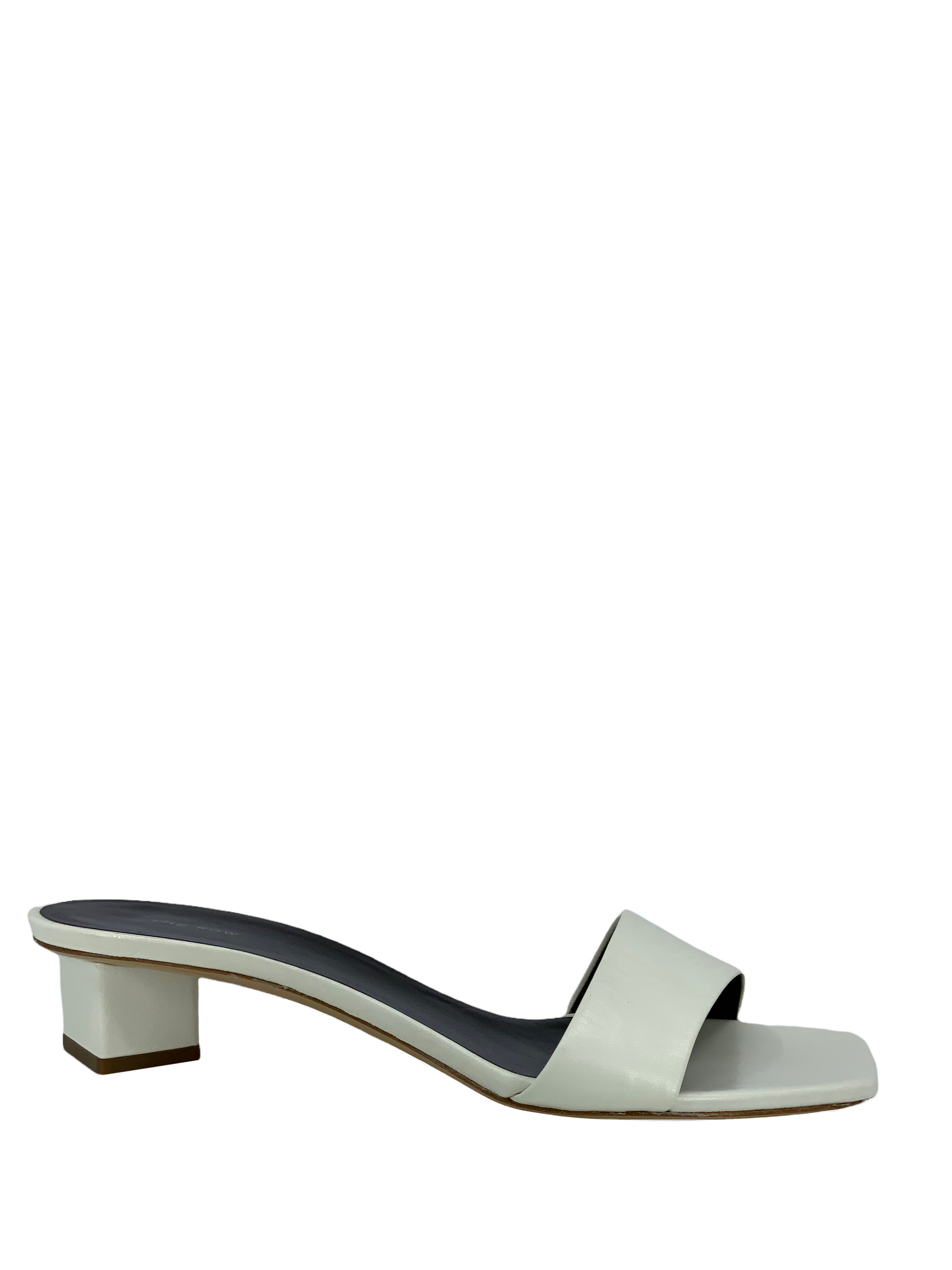 The Row Chocolate Capretto Leather Slide Sandals Women's Size 8.5 - Comfortable Luxury Slides for Summer, Beach & Casual Outings