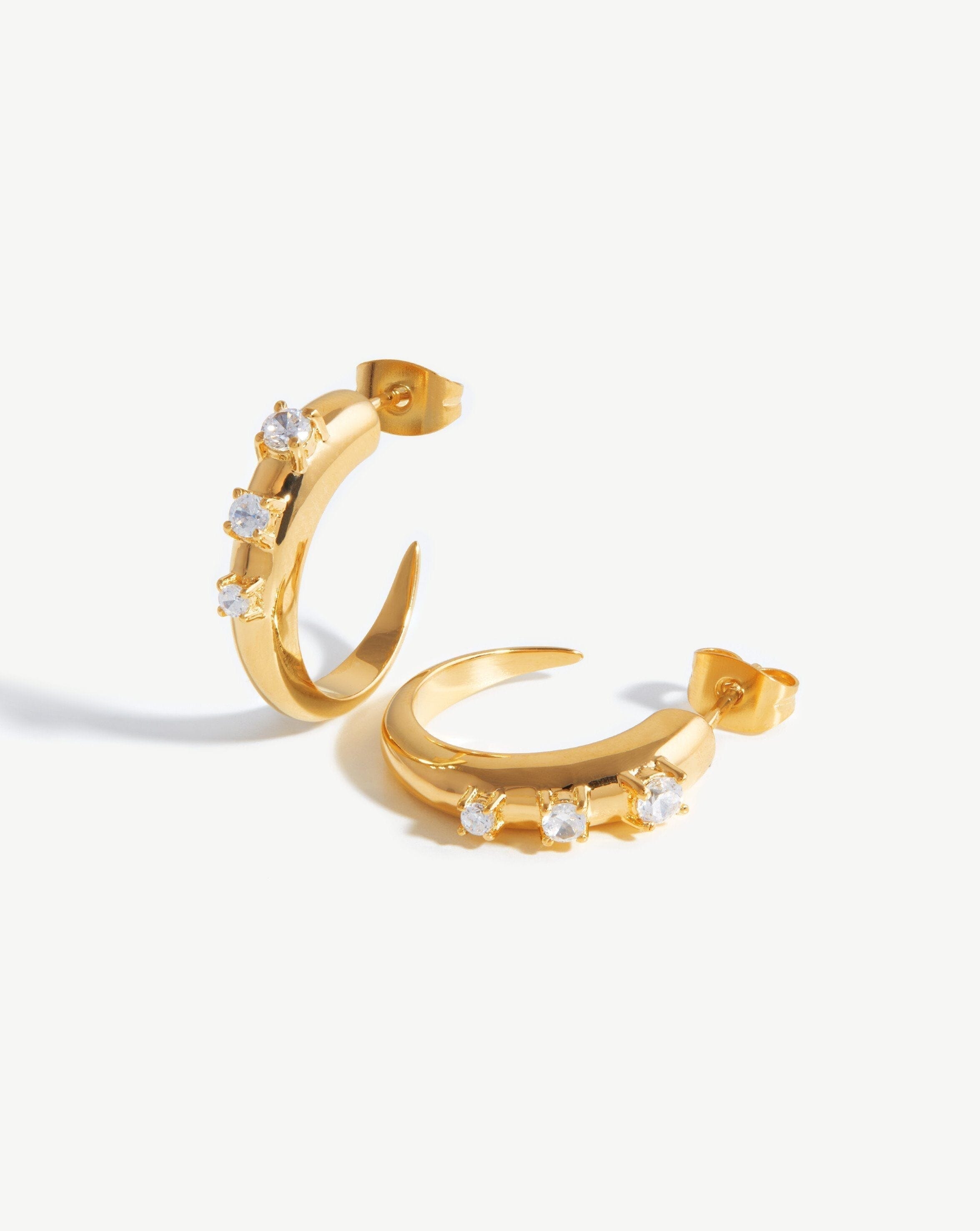 Small Claw Hoop Earrings - Dainty Gold Minimalist Hoops for Women | Perfect for Everyday Wear, Date Night & Gifts