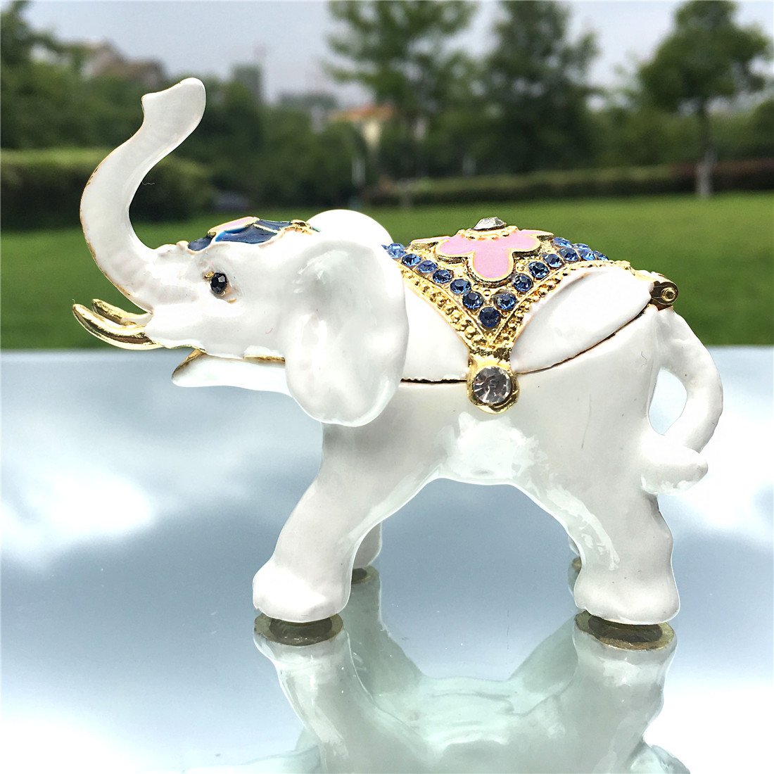 Waltz&F White Elephant Ring Holder Jewelry Box - Elegant Animal Figurine Trinket Dish for Rings, Earrings & Small Collectibles - Perfect for Home Decor, Gift Giving & Jewelry Organization