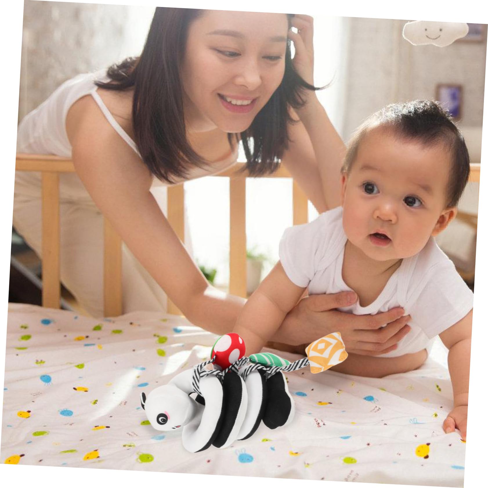 Gogogmee Baby Crib Wrap Toys & Car Seat Hanging Rattles - Soft Plush Infant Developmental Toys for Newborns (Nursery, Stroller & Travel Use)