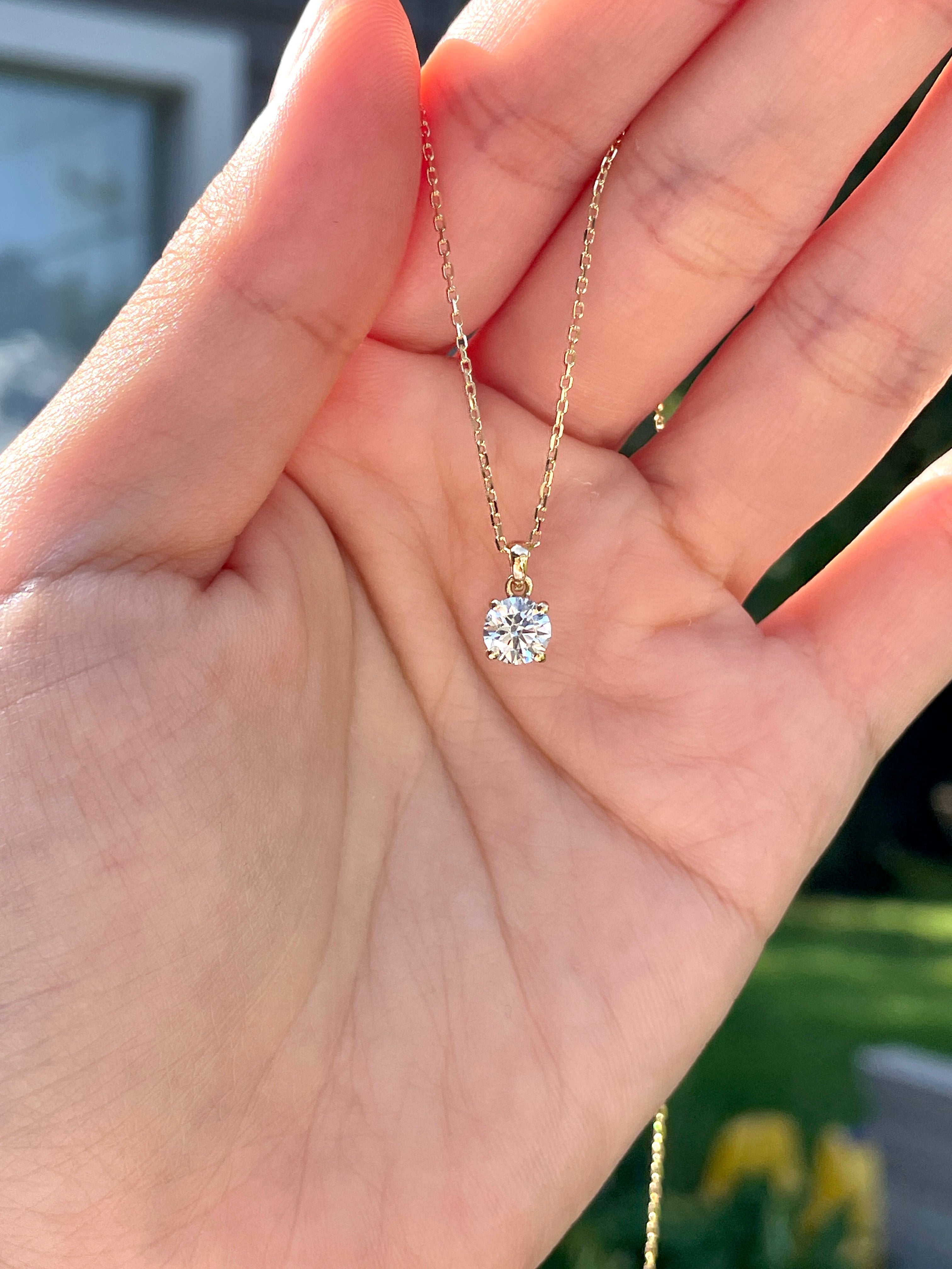 18K Gold Lab-Created 0.61 Carat Diamond Pendant Necklace for Women - Elegant Gift for Anniversary, Valentine's Day & Special Occasions