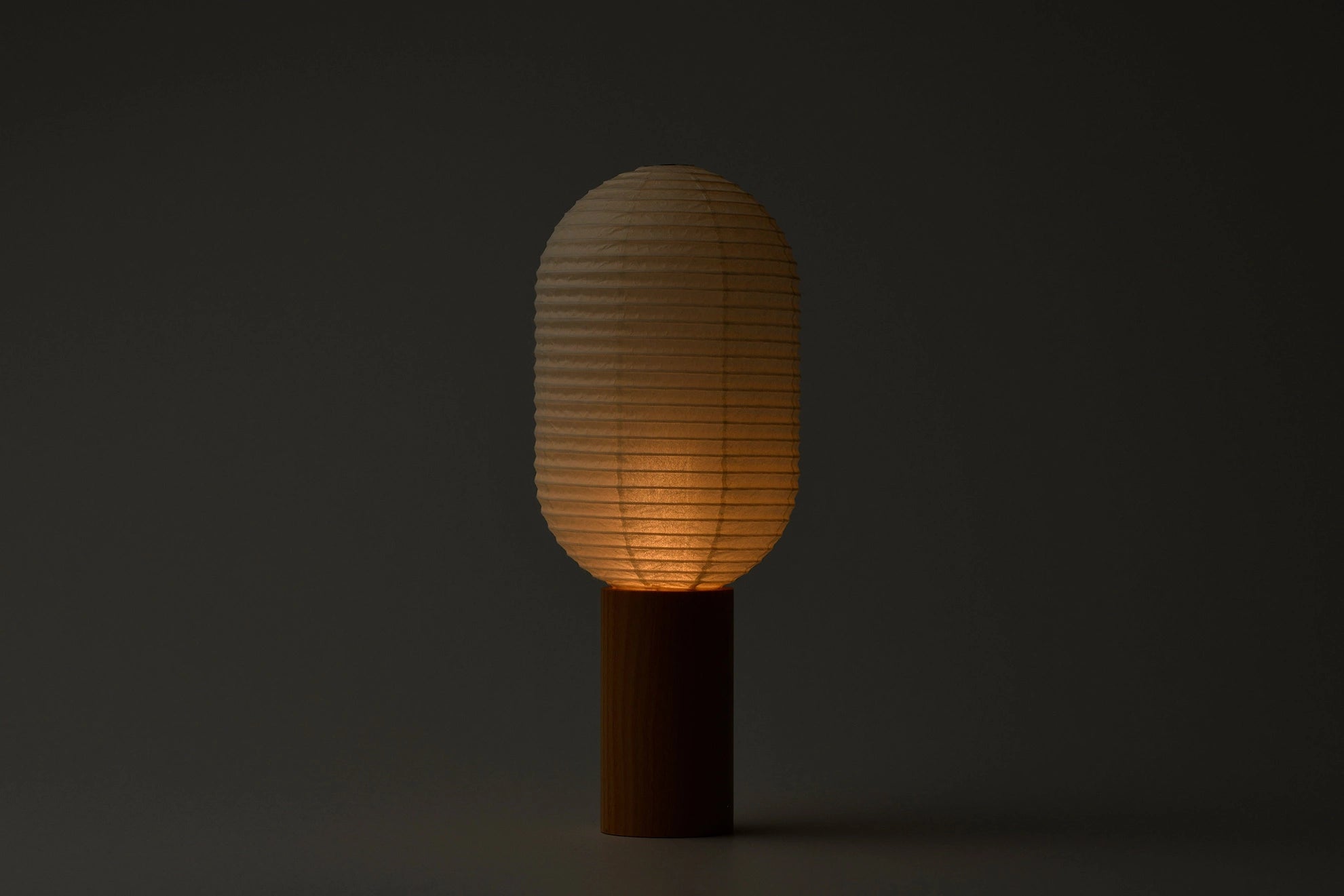 Yame Lantern Vertical - Traditional Japanese Chochin Paper Lantern for Home Decor, Zen Garden, and Tea Ceremony