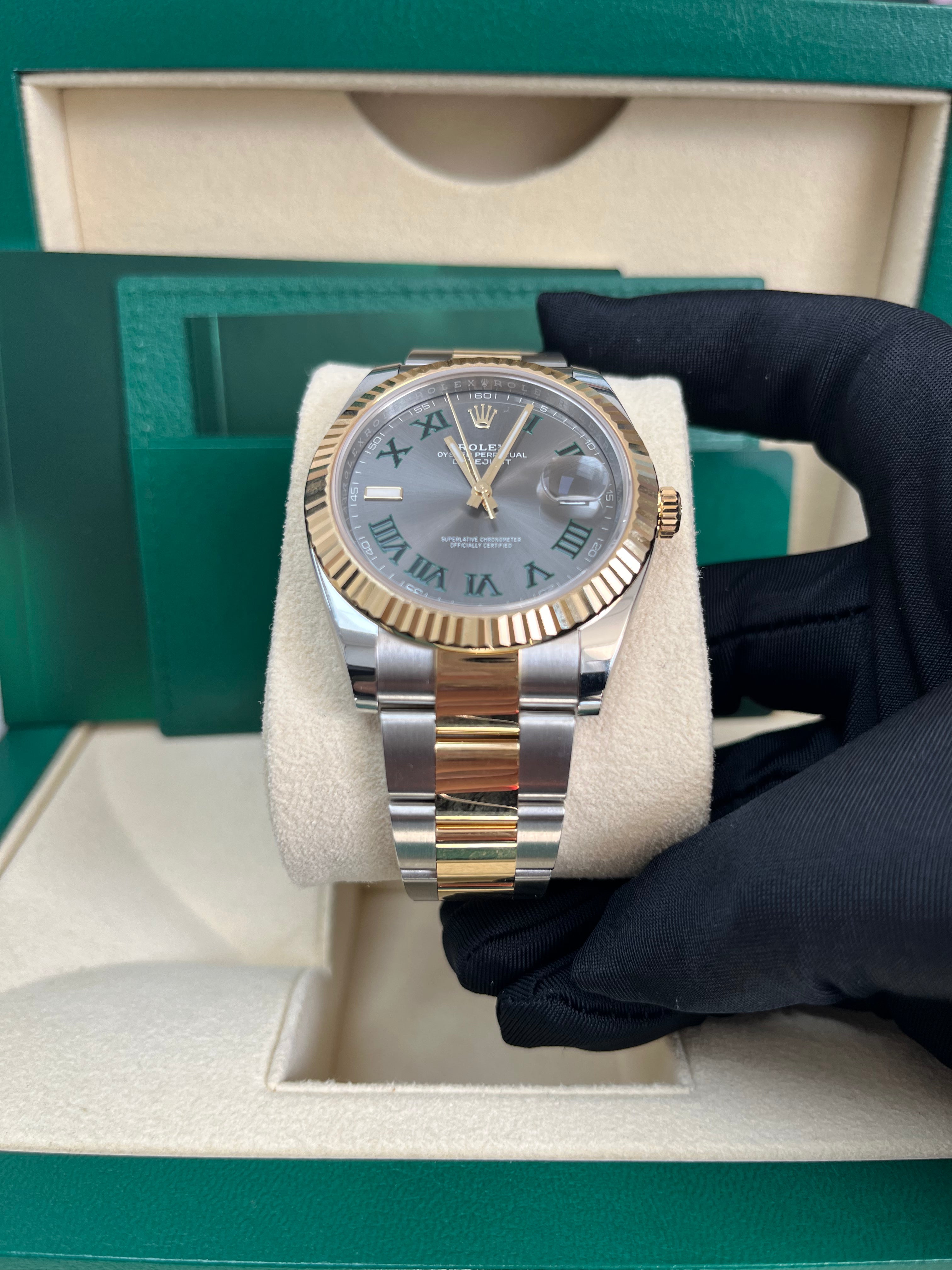 Rolex Datejust 41mm Wimbledon Two-Tone Yellow Gold & Steel Oyster Bracelet with Fluted Bezel (Ref 126333) - Luxury Watch for Business, Formal Events & Special Occasions