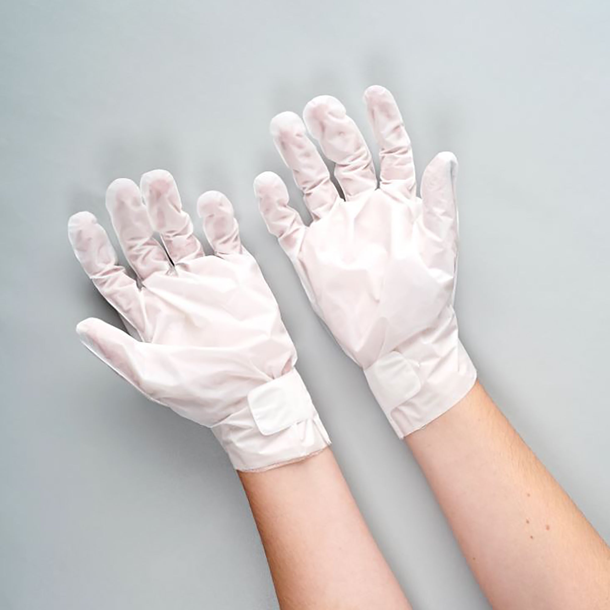 Borghese Deep Hydration Hand Sheet Masks - Moisturizing Gloves for Dry Skin Care - Perfect for Spa Night, Travel & Winter Hand Treatment