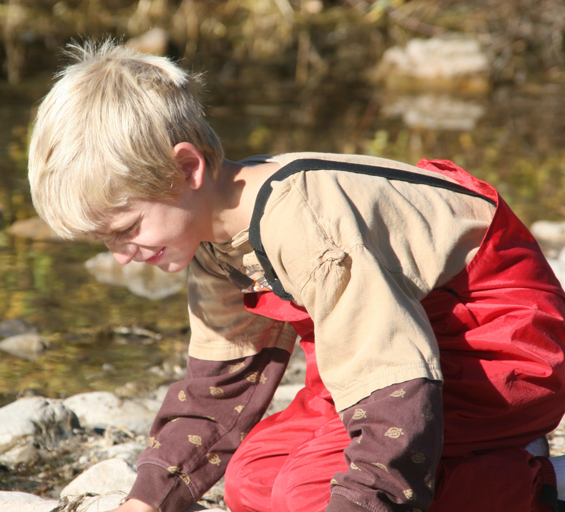 Suse's Waterproof Nylon Rain Bibs & Pants for Toddlers to Kids Age 8 - 6 Sizes Available for Outdoor Play, Rainy Day Adventures & School Commutes