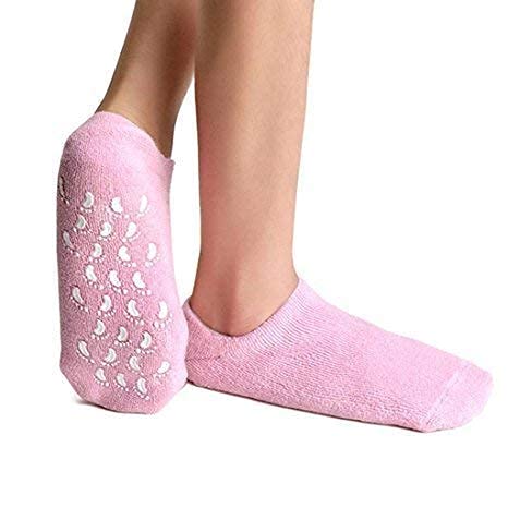 NGEL Soft Moisturizing Gel Socks - Repair & Soften Dry Cracked Feet | Spa Treatment with Essential Oils & Vitamins | Gel Lined Foot Care for Dry Skin Relief (Color May Vary) | Perfect for At-Home Pedicures, Overnight Foot Treatment & Post-Shoe Comfort