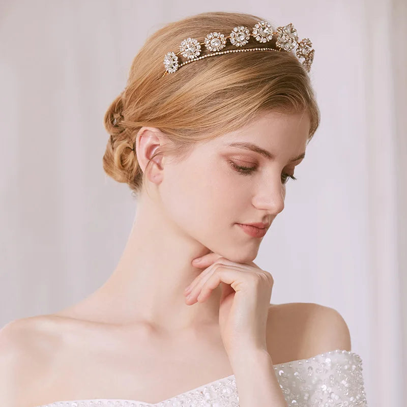 Sparkly Princess Tiara for Girls - Elegant Rhinestone Crown for Birthday, Party & Dress Up - Perfect for Princess Themed Events & Photo Shoots