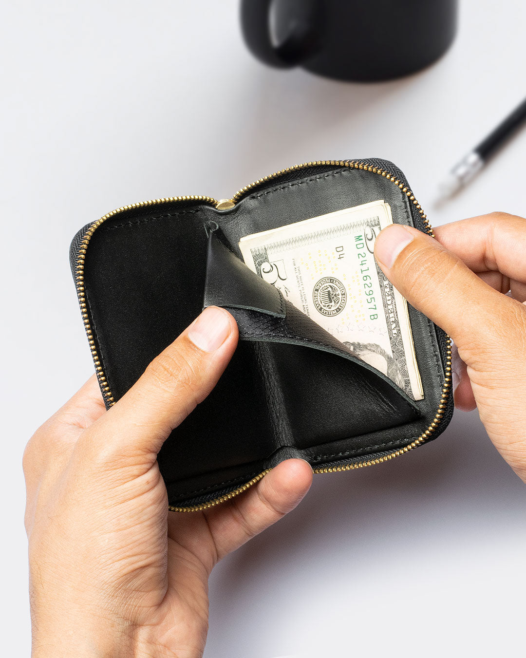 Compact Zipper Mini Wallet for Women & Men - Slim RFID Blocking Travel Wallet with Coin Pocket - Perfect for Everyday Use, Travel & Business