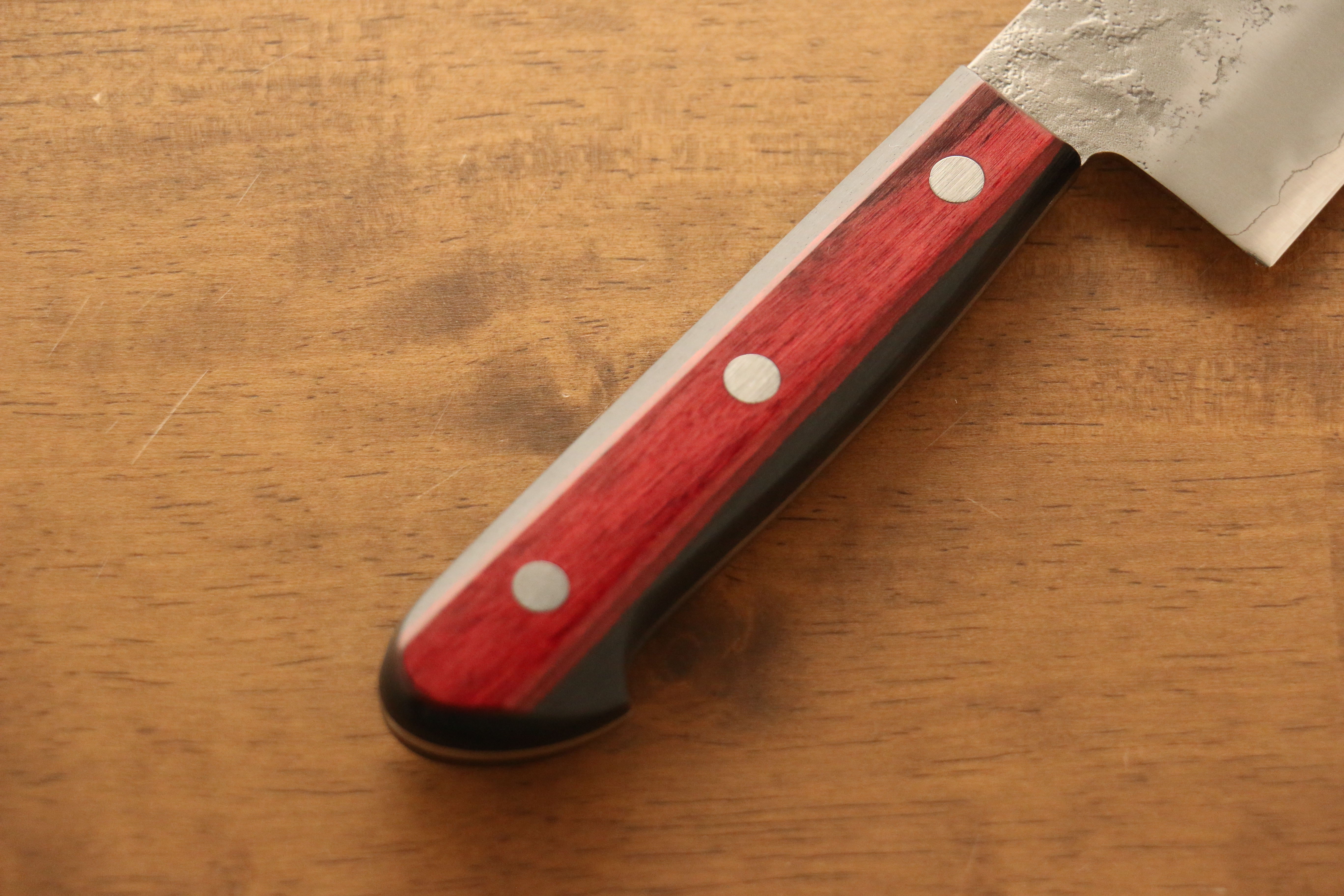 Premium Seisuke Silver Steel No.3 Nashiji Santoku Knife 180mm - Japanese Red Pakkawood Handle - Ideal for Slicing, Dicing & Chopping Vegetables, Meat & Fish