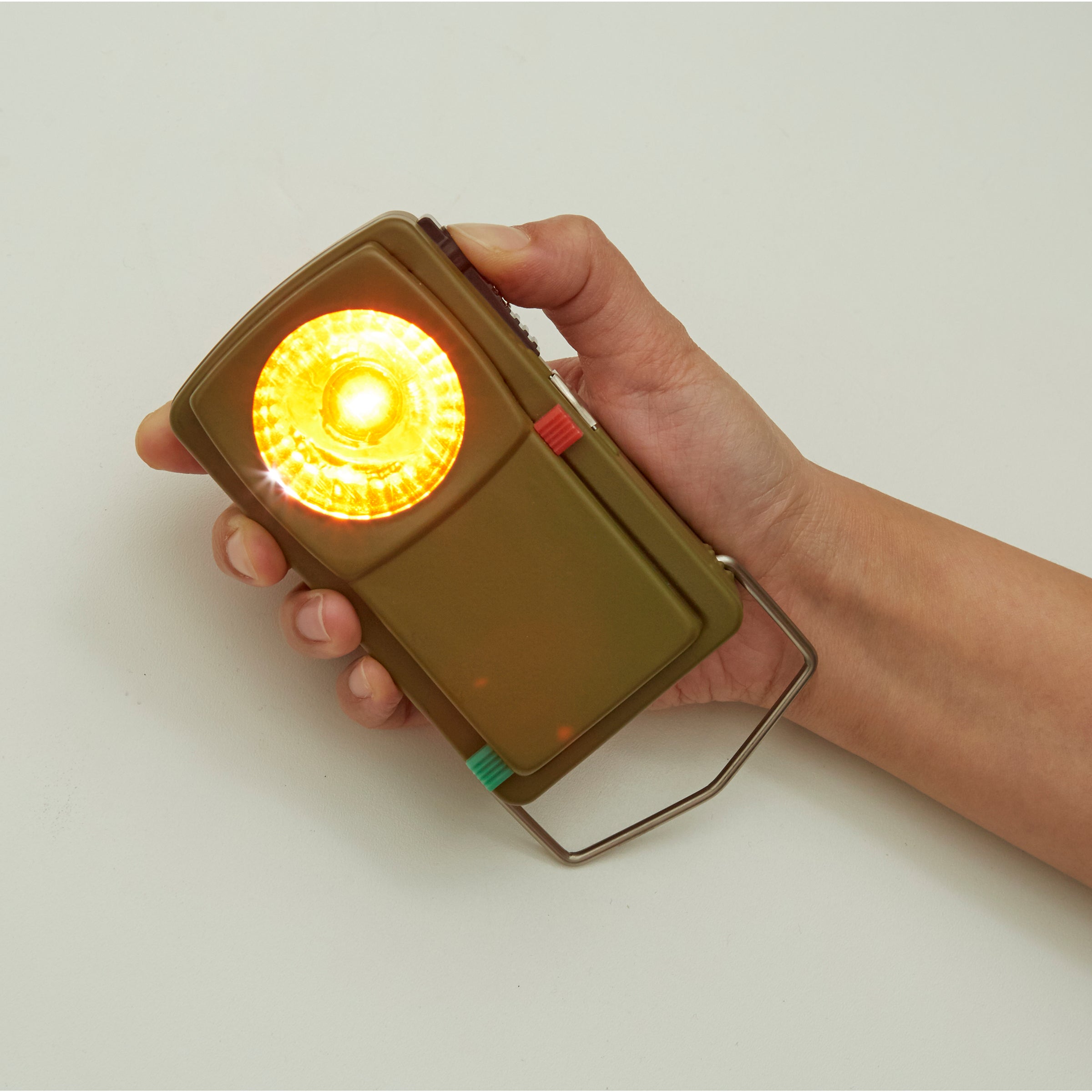 Huckleberry Morse Code Light - Portable LED Signal Lamp for Camping, Hiking & Emergency Communication - Learn & Send Morse Code Easily