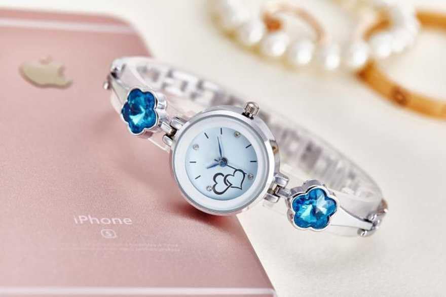 Watchstar Elegant Stainless Steel Analog Watch for Women & Girls - Waterproof Casual Dress Watch for Everyday Wear, Office & Special Occasions