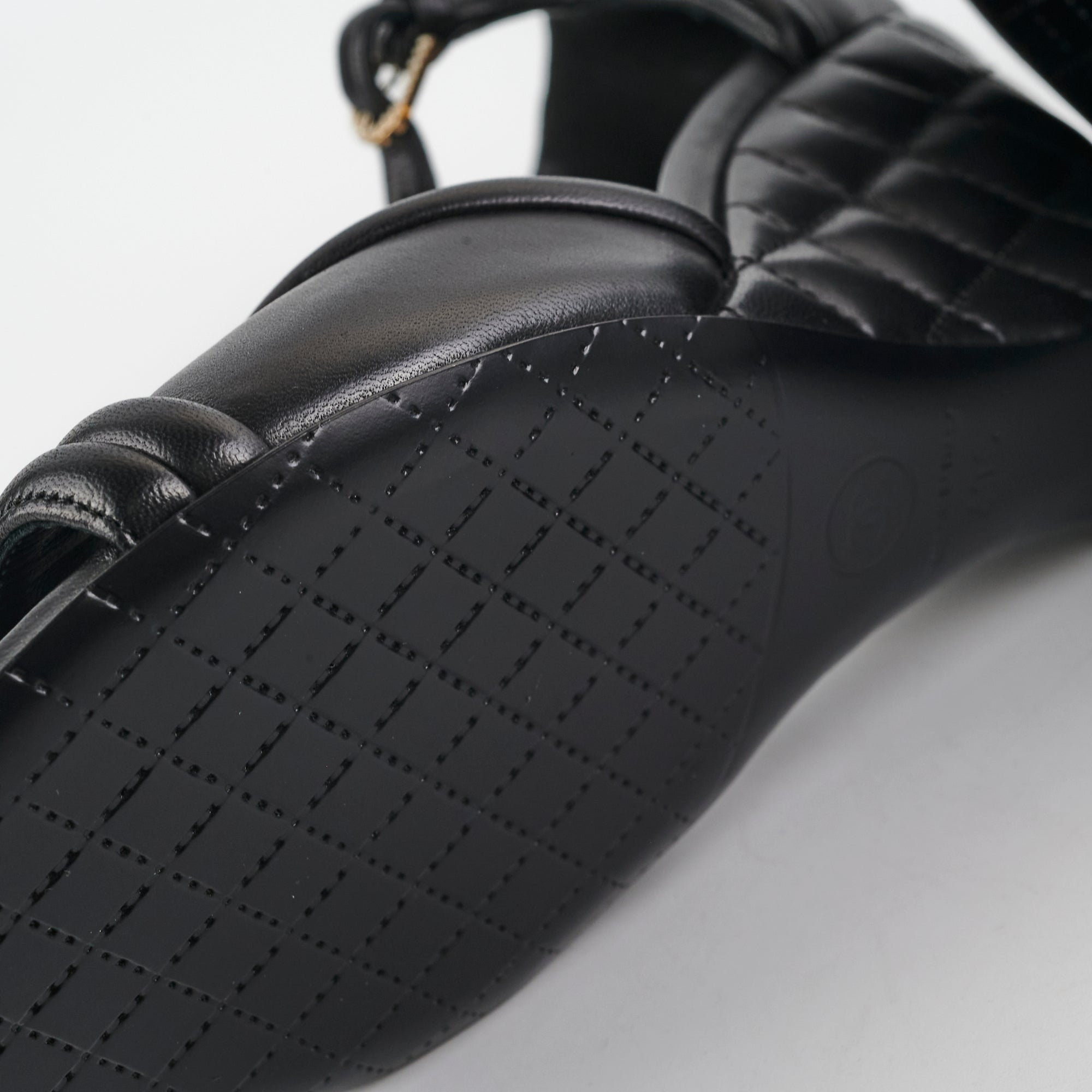 Chanel Quilted Black Leather Sandals Women's Size 40 - Luxury Designer Shoes for Summer Outfits & Beach Vacations