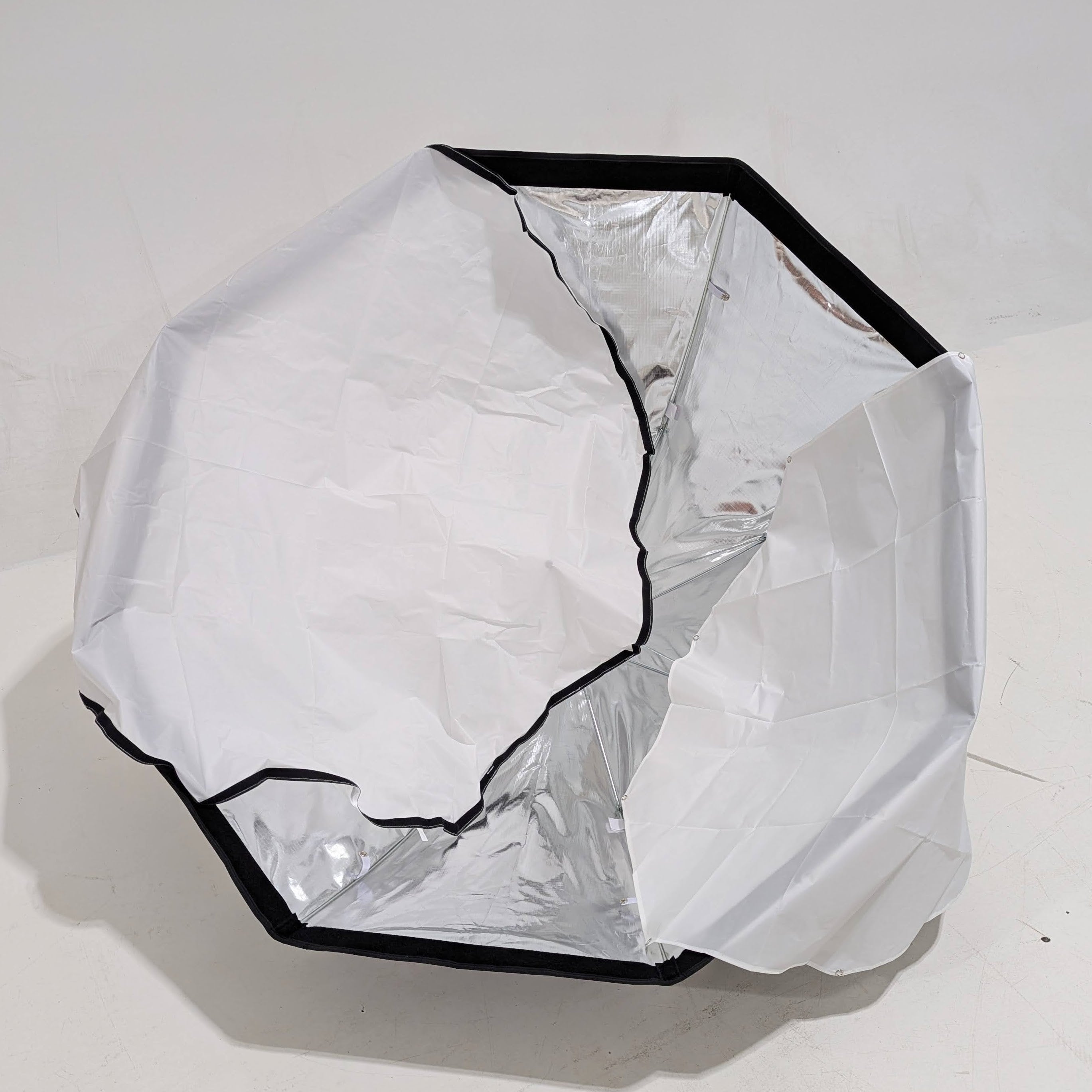Westcott Rapid Box Switch Softbox Octa L - Open Box Excellent Condition | Professional Photography Lighting for Studio & Portrait Shoots