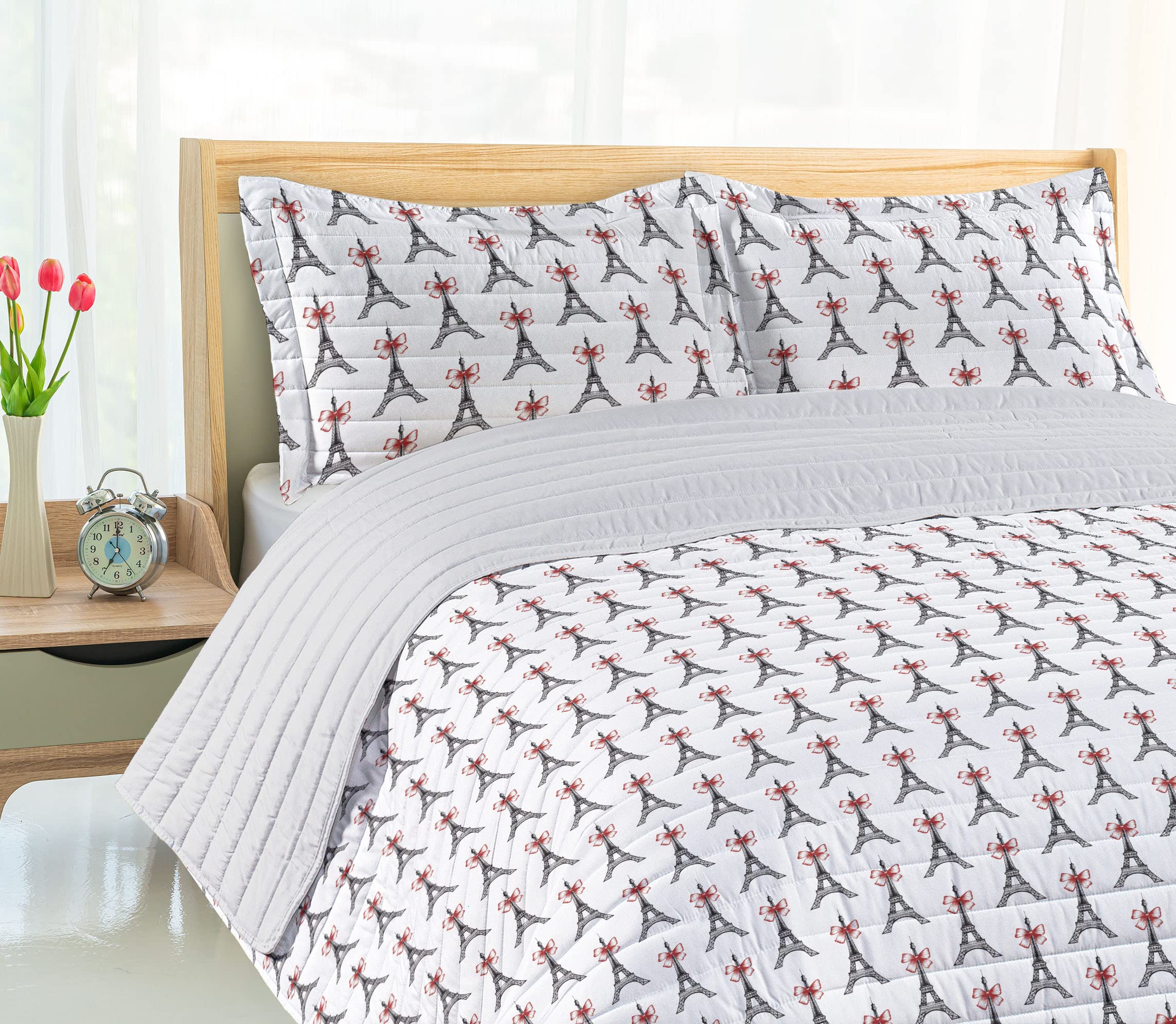 Ambesonne Eiffel Tower Microfiber Bedspread Set - Parisian Sketch Art Design with Bowties, Queen Size Soft Bedding Set Includes Comforter & Pillow Shams in Ruby Black White | Perfect for Paris-Themed Bedrooms, Travel Enthusiasts & Home Decor