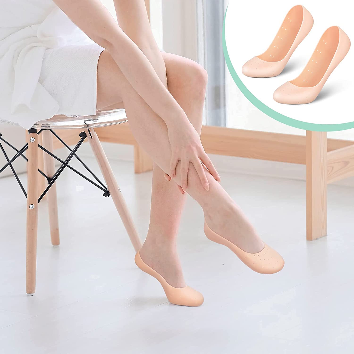 Shemok 1 Pair Aloe Vera Silicone Moisturizing Socks - Anti-Slip Breathable Gel Heel Protectors for Dry Cracked Feet - Softening Foot Care for Women & Men - Perfect for Overnight Foot Spa & Pedicure Treatment