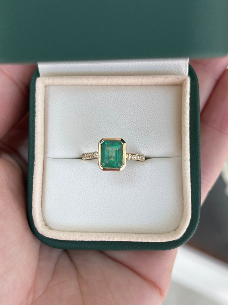 1.58tcw Natural Emerald & Diamond Accent 14K Gold Engagement Ring for Women - Perfect for Proposals, Weddings & Anniversary Gifts