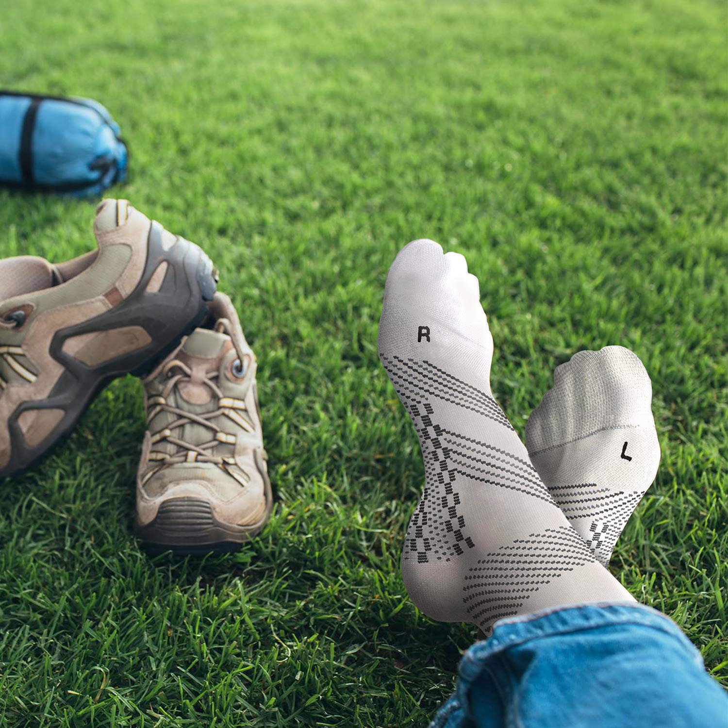 TechWare Pro Plantar Fasciitis Socks for Women & Men - Ankle Compression Socks with Arch Support & Achilles Tendonitis Relief - Perfect for Running, Hiking, and All-Day Comfort