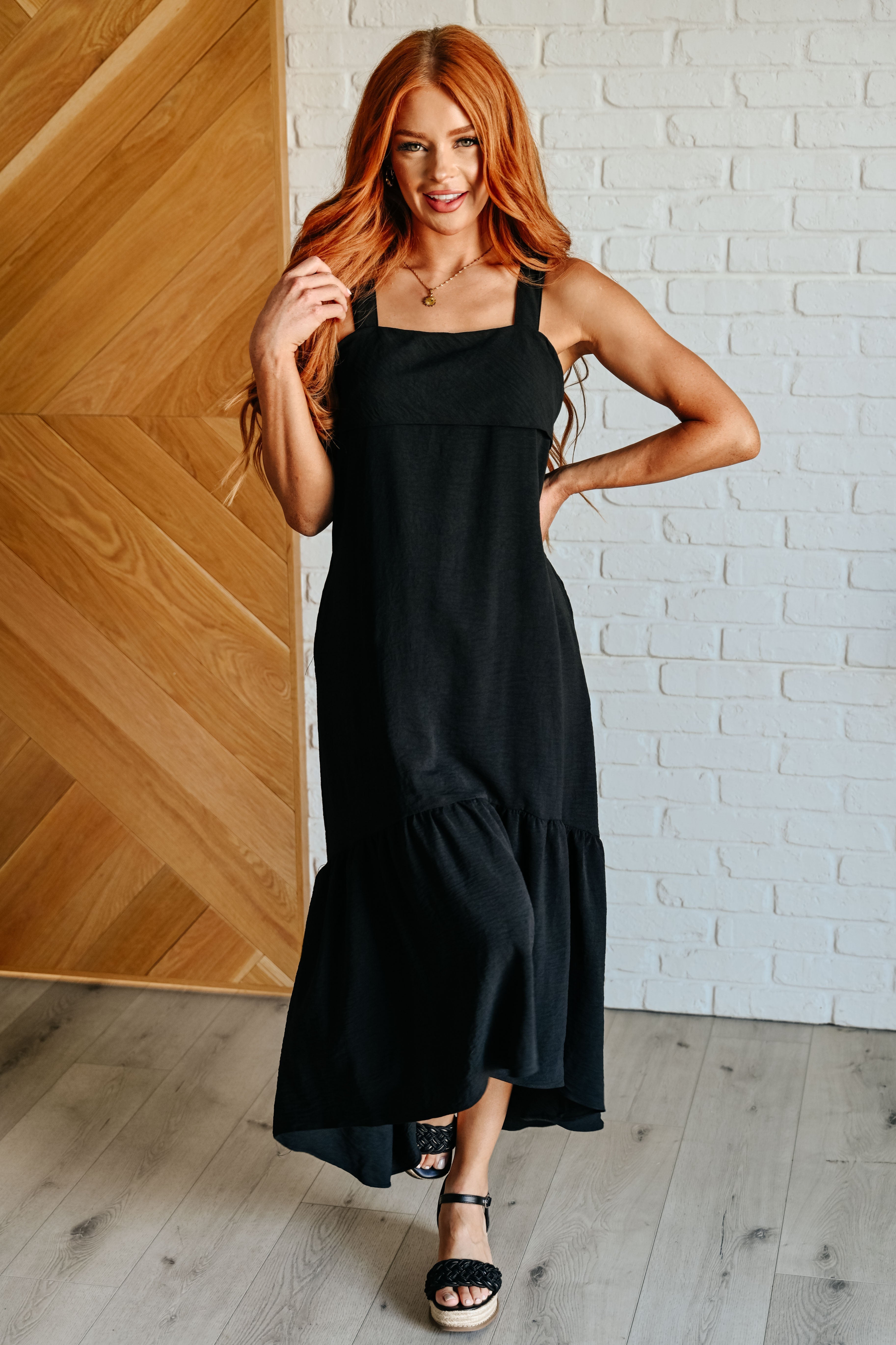 Elegant Nightlife Tie Back Maxi Dress for Women - Sexy Long Evening Gown for Parties, Club, Date Night & Special Occasions