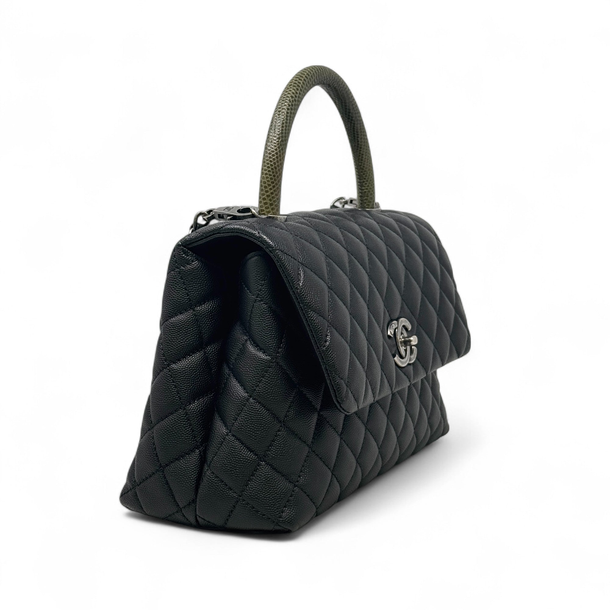 Chanel Black Medium Coco Handle Bag in Lizard Leather - Perfect for Evening Events & Luxury Fashion Accessories